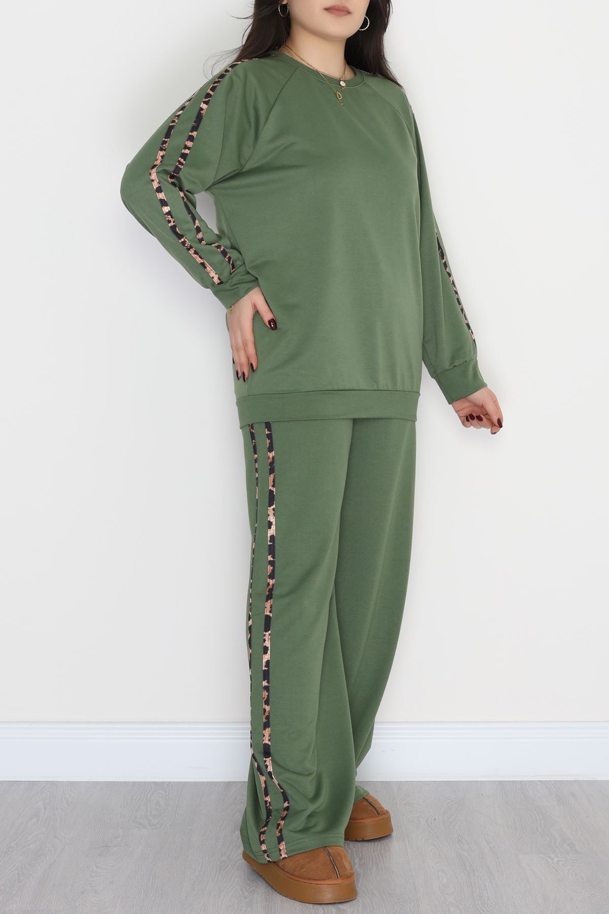 Şeritli 2 İplik Büyük Beden Eşofman Takımı Haki - 50784.1857.