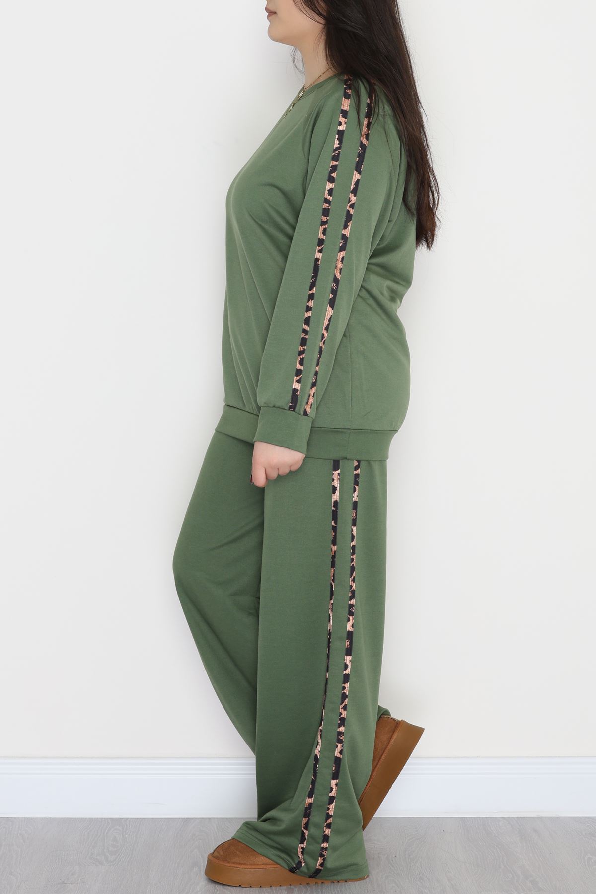 Şeritli 2 İplik Büyük Beden Eşofman Takımı Haki - 50784.1857.