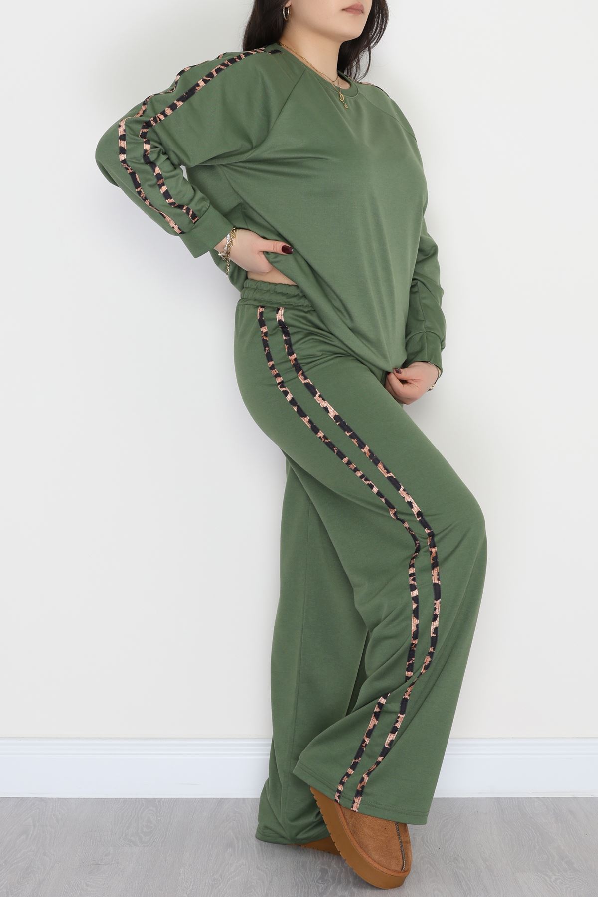 Şeritli 2 İplik Büyük Beden Eşofman Takımı Haki - 50784.1857.