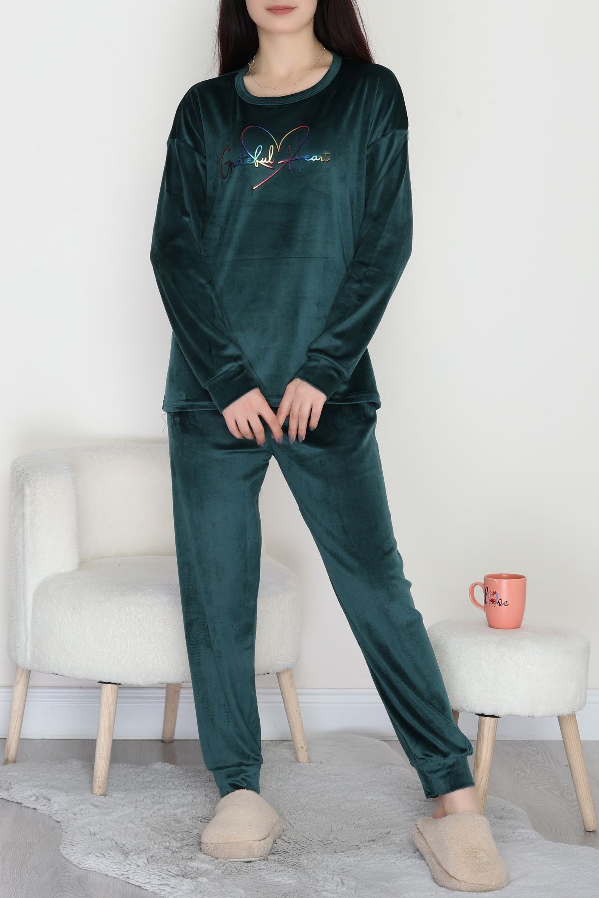 Likralı Fransız Kadife Pijama Takımı Zümrüt - 42068.1049.