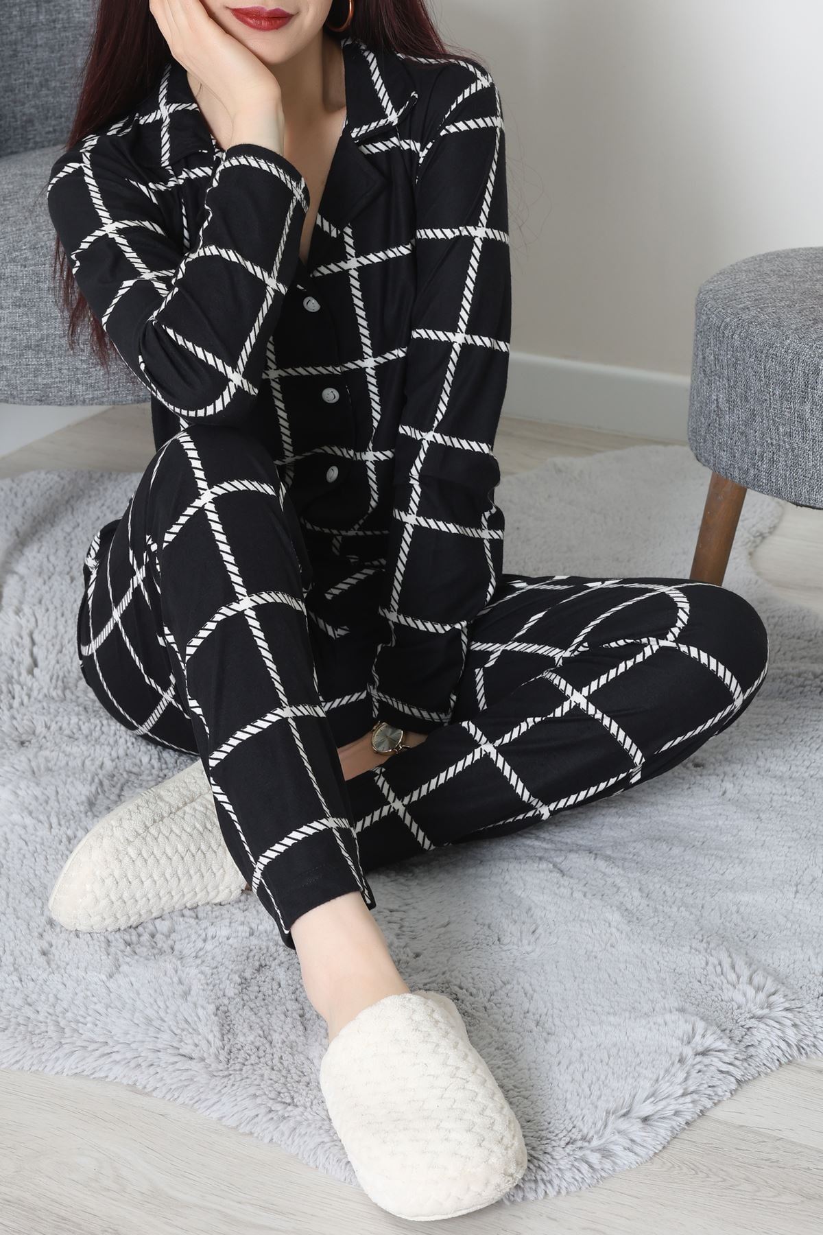 Süet Düğmeli Pijama Takımı Siyahçizgili - 52171.1050.