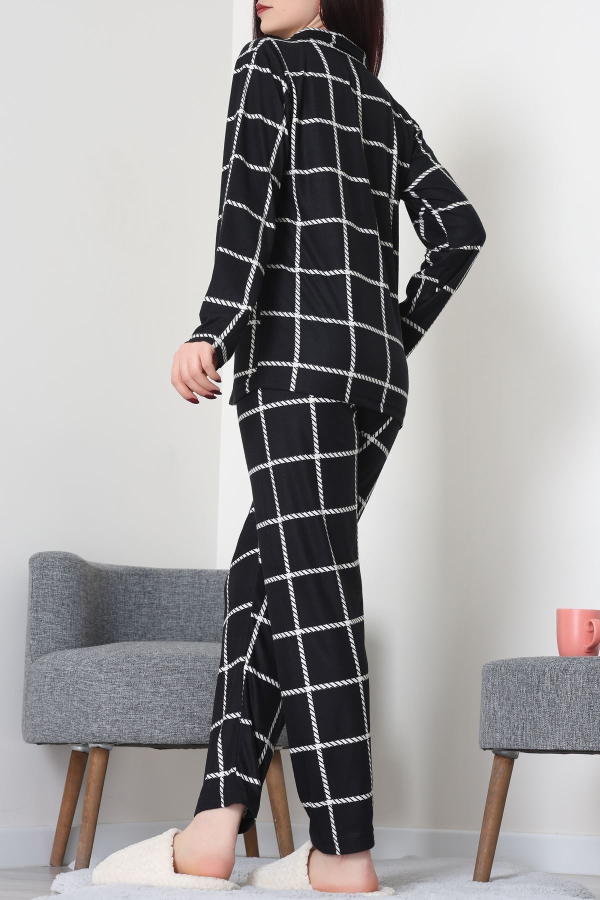 Süet Düğmeli Pijama Takımı Siyahçizgili - 52171.1050.
