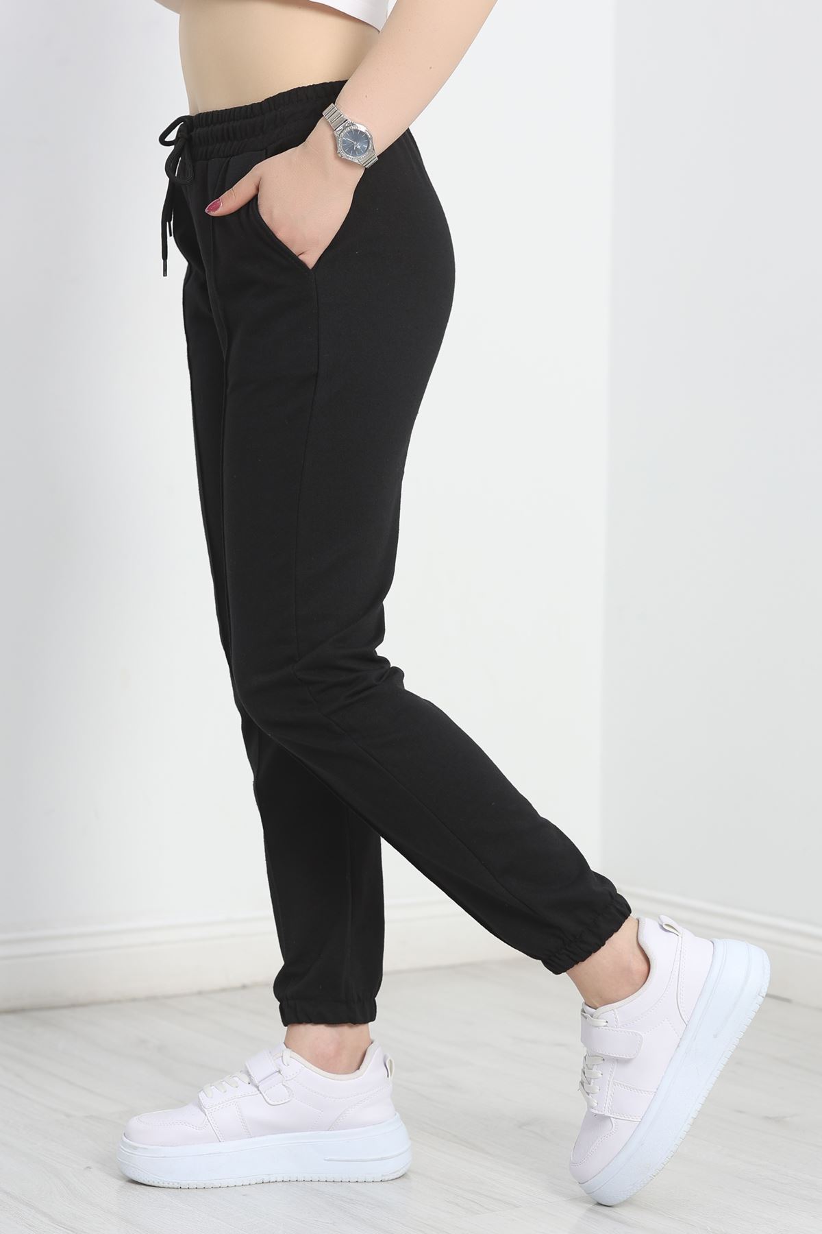 Paça Lastikli Çımalı Eşofman Altı Siyah - 40760.1431.