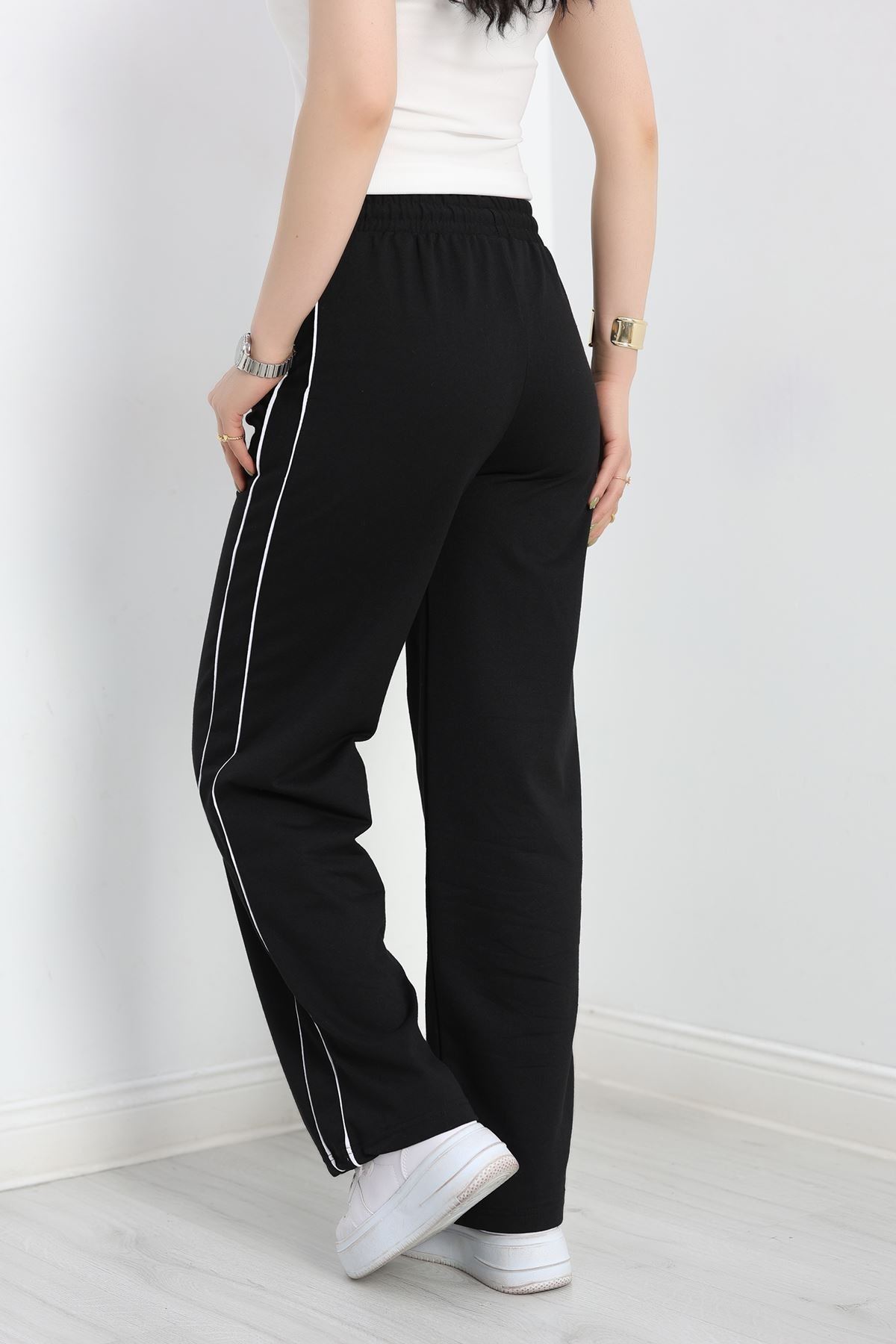 Biyeli Eşofman Altı Siyah - 50662.1005.