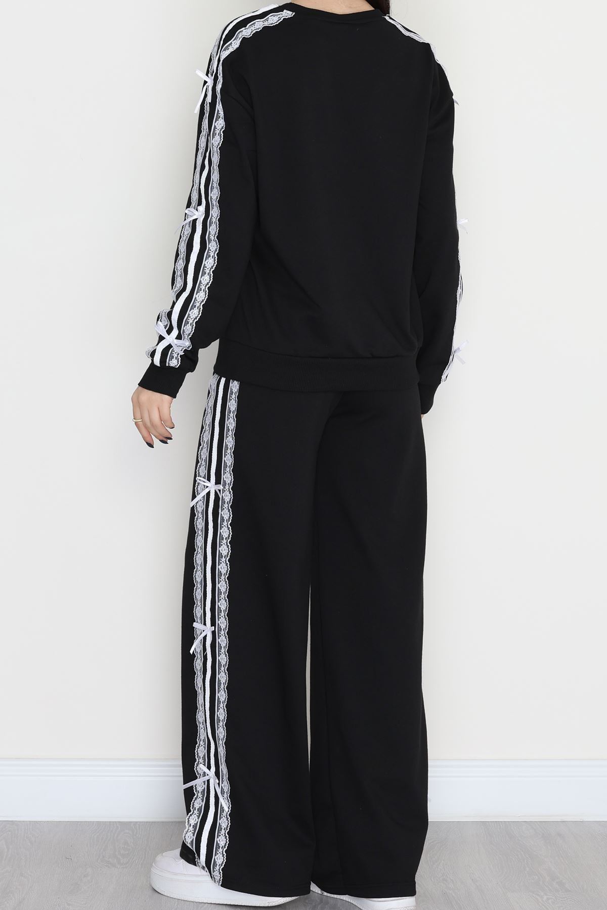 Dantel Şeritli 2 İplik Eşofman Takımı Siyah - 50801.1857.