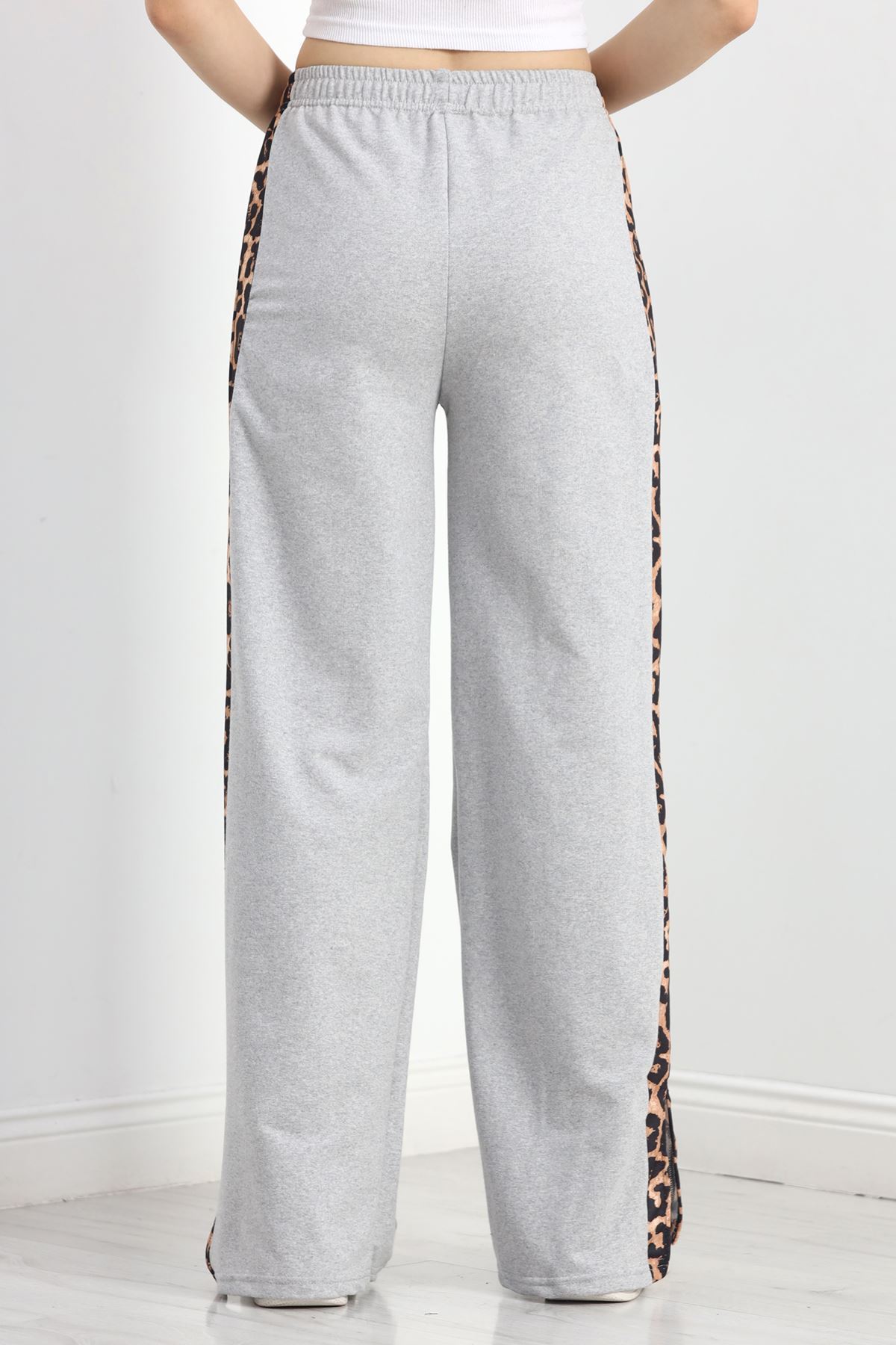 Yırtmaçlı Şeritli 2 İplik Eşofman Altı Gri - 40022.1857.