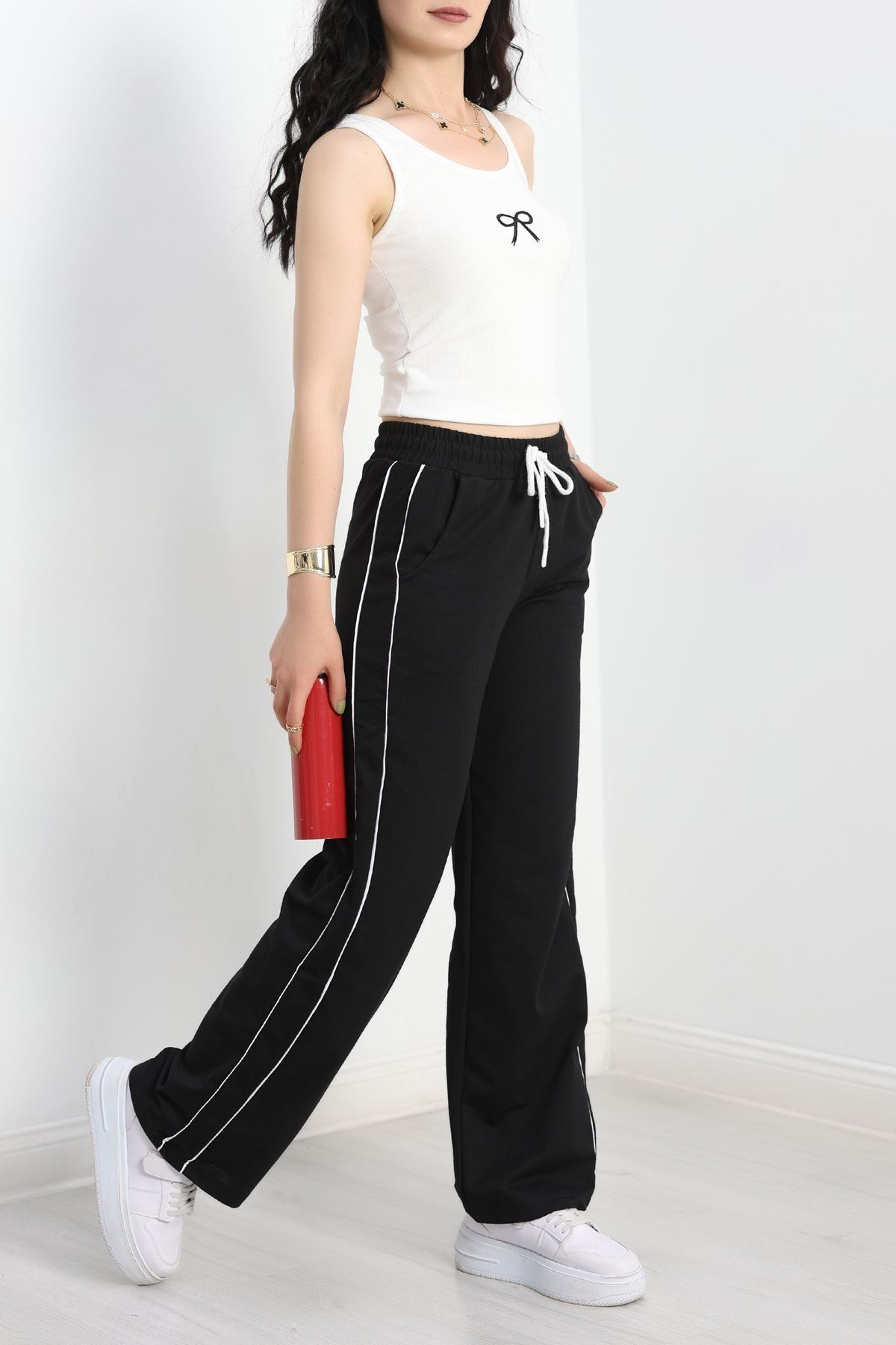 Biyeli Eşofman Altı Siyah - 50662.1005.