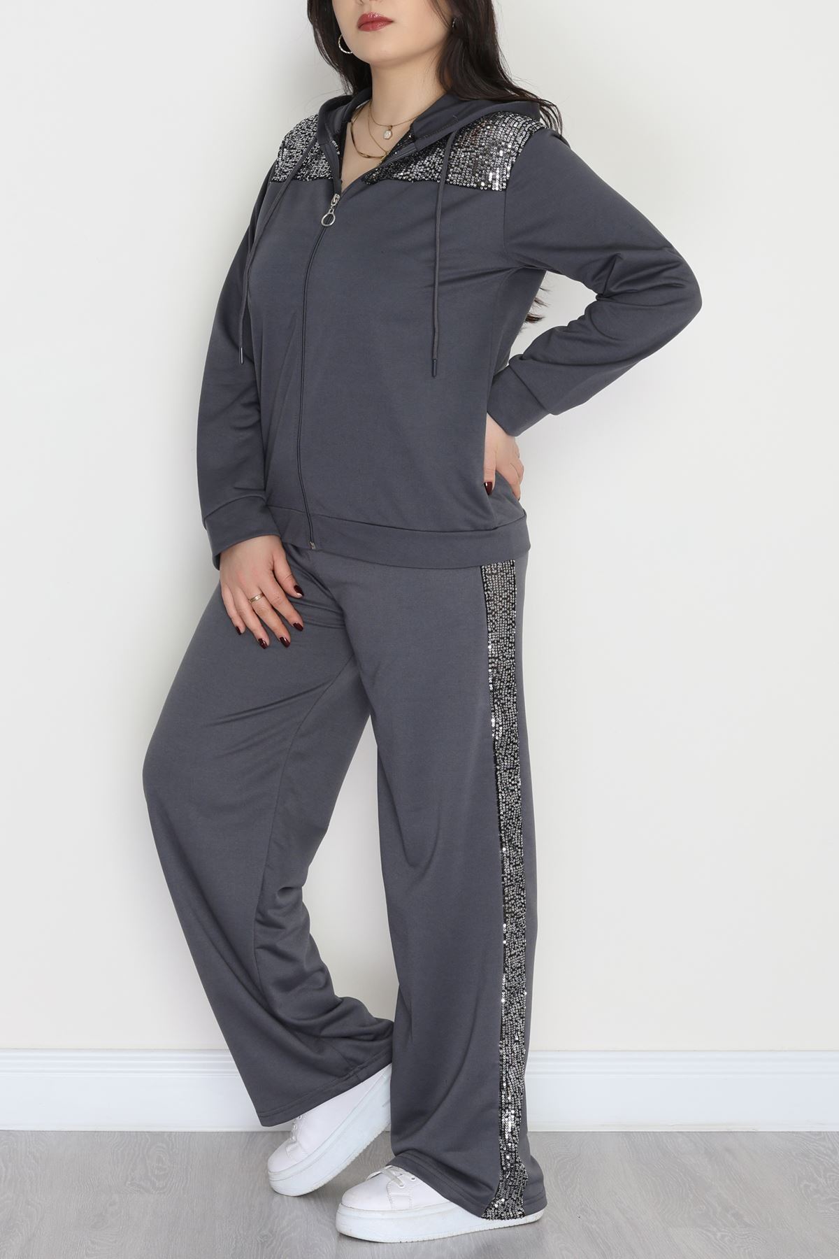 Pul Detay 2 İplik Büyük Beden Eşofman Takımı Füme - 50804.1857.