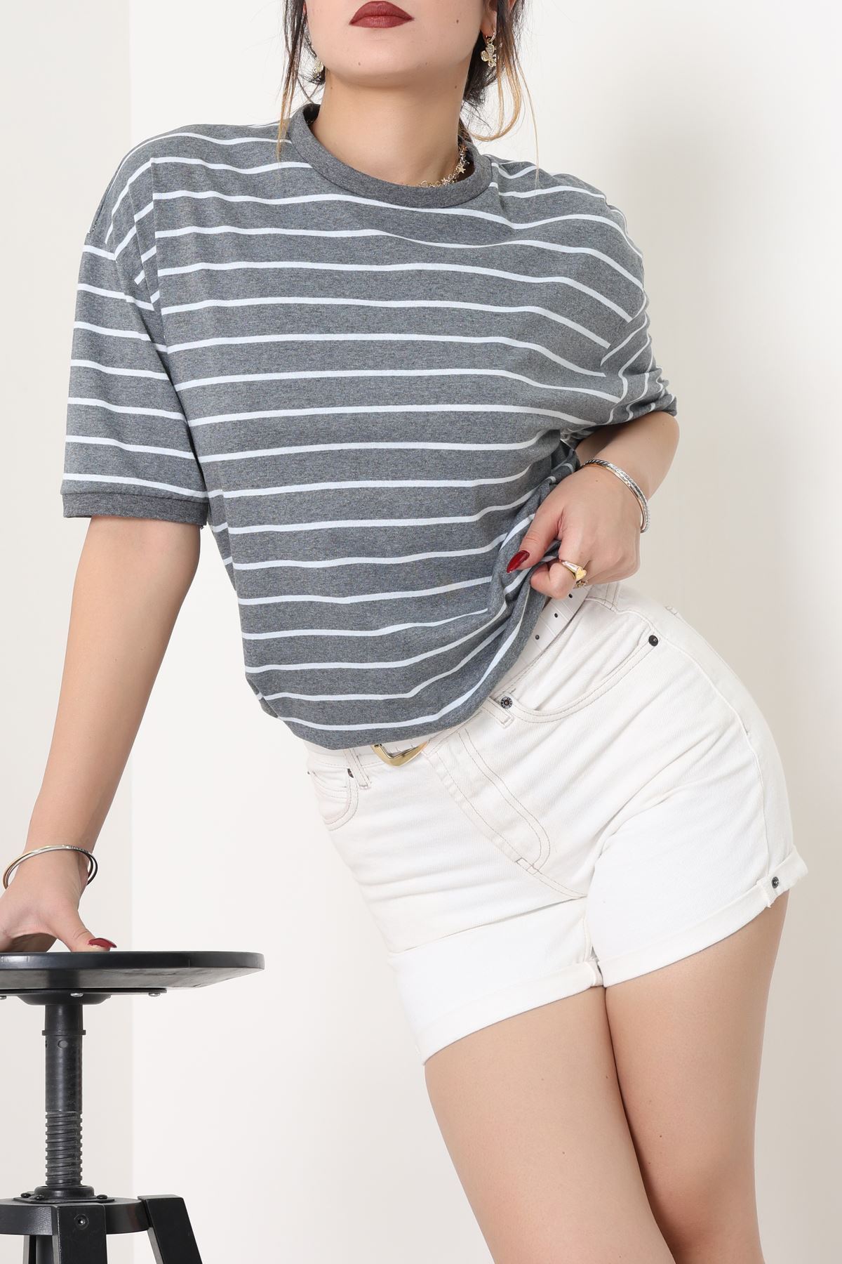 Bisiklet Yaka Çizgili Rejenere Süprem Tişört Antrasitbeyaz - 601.1567.