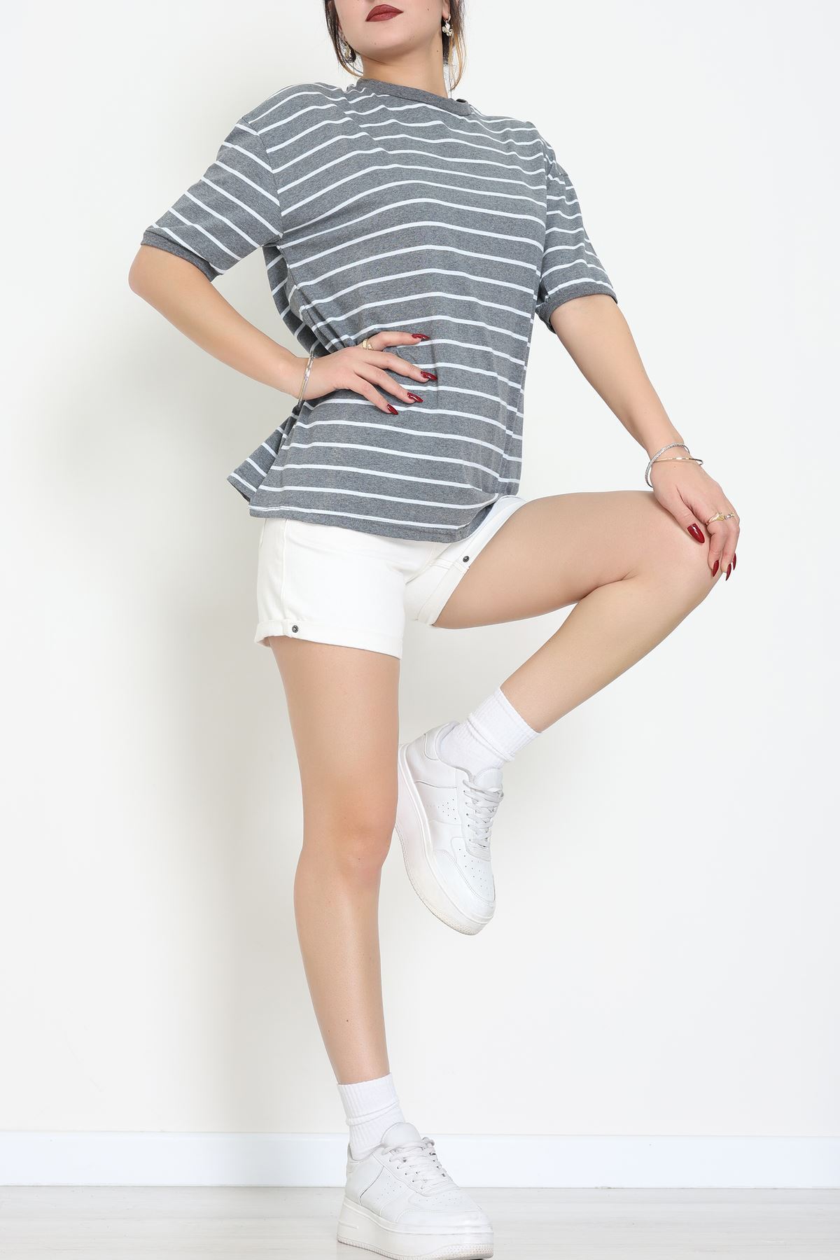 Bisiklet Yaka Çizgili Rejenere Süprem Tişört Antrasitbeyaz - 601.1567.