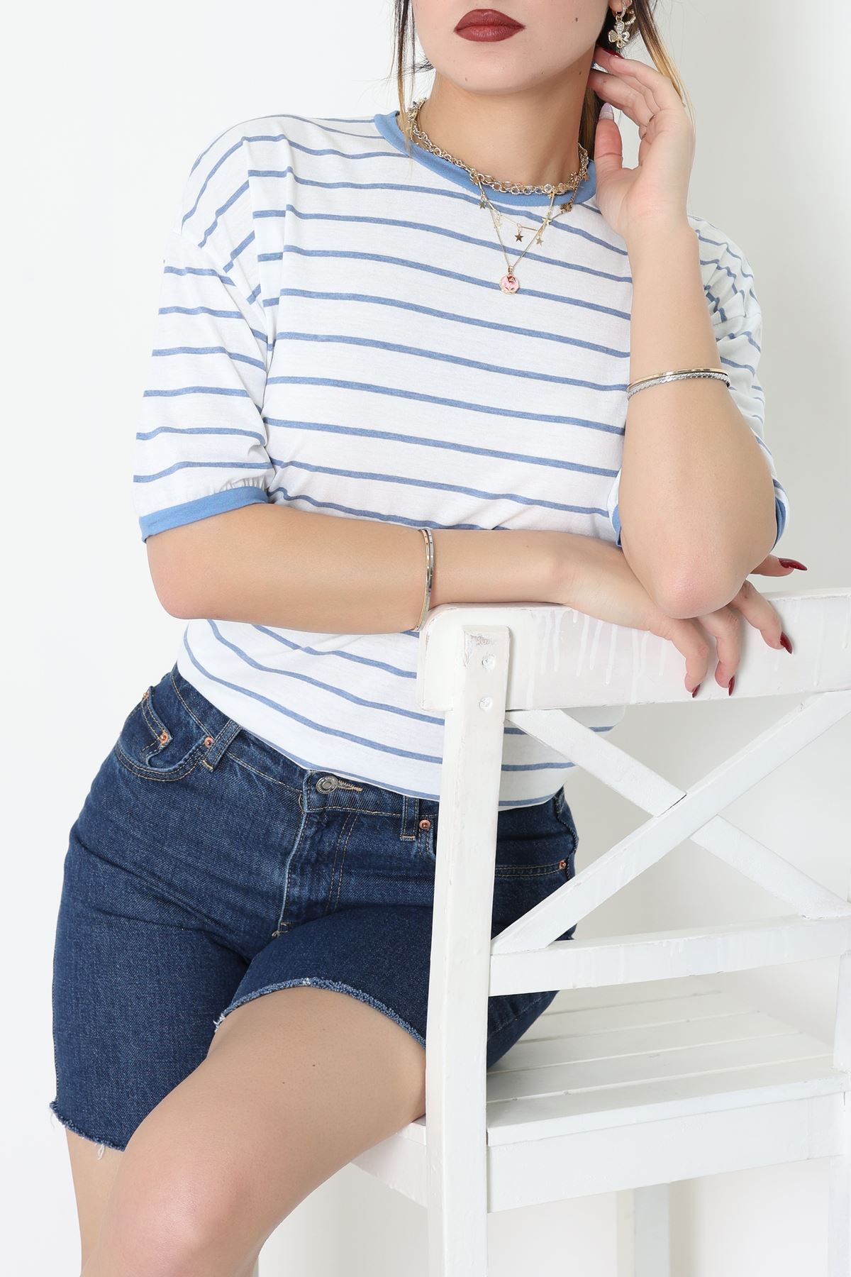 Bisiklet Yaka Çizgili Rejenere Süprem Tişört Beyazmavi - 601.1567.