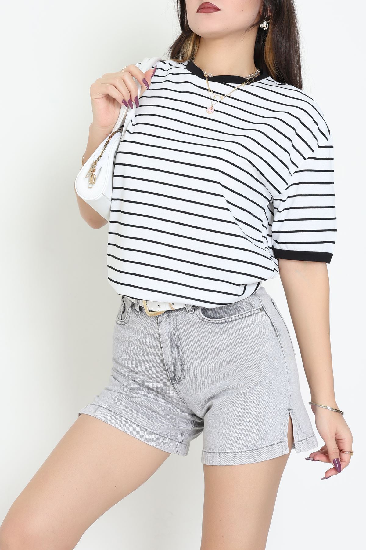 Bisiklet Yaka Çizgili Rejenere Süprem Tişört Beyazsiyah - 601.1567.