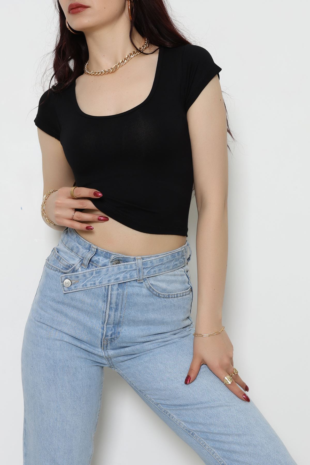 Viskon Yuvarlak Yaka Kısa Kollu Body Siyah - 7100.2127.