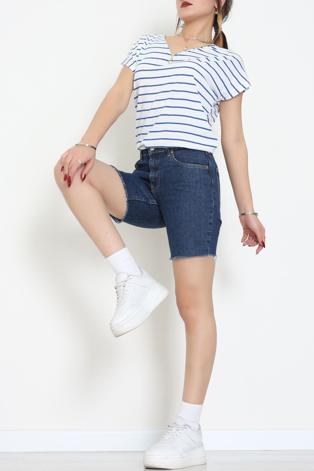 V Yaka Fermuarlı Rejenere Süprem Tişört Beyazsaks - 600.1567.