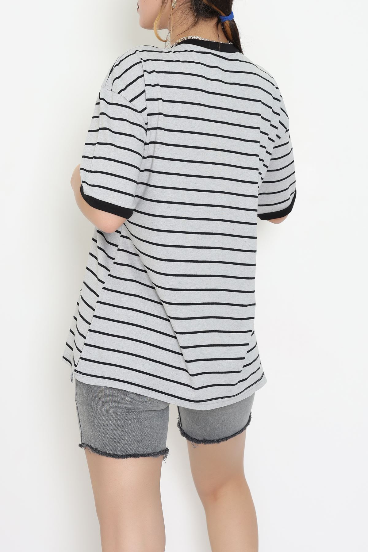 V Yaka Çizgili Rejenere Süprem Tişört Grisiyah - 602.1567.