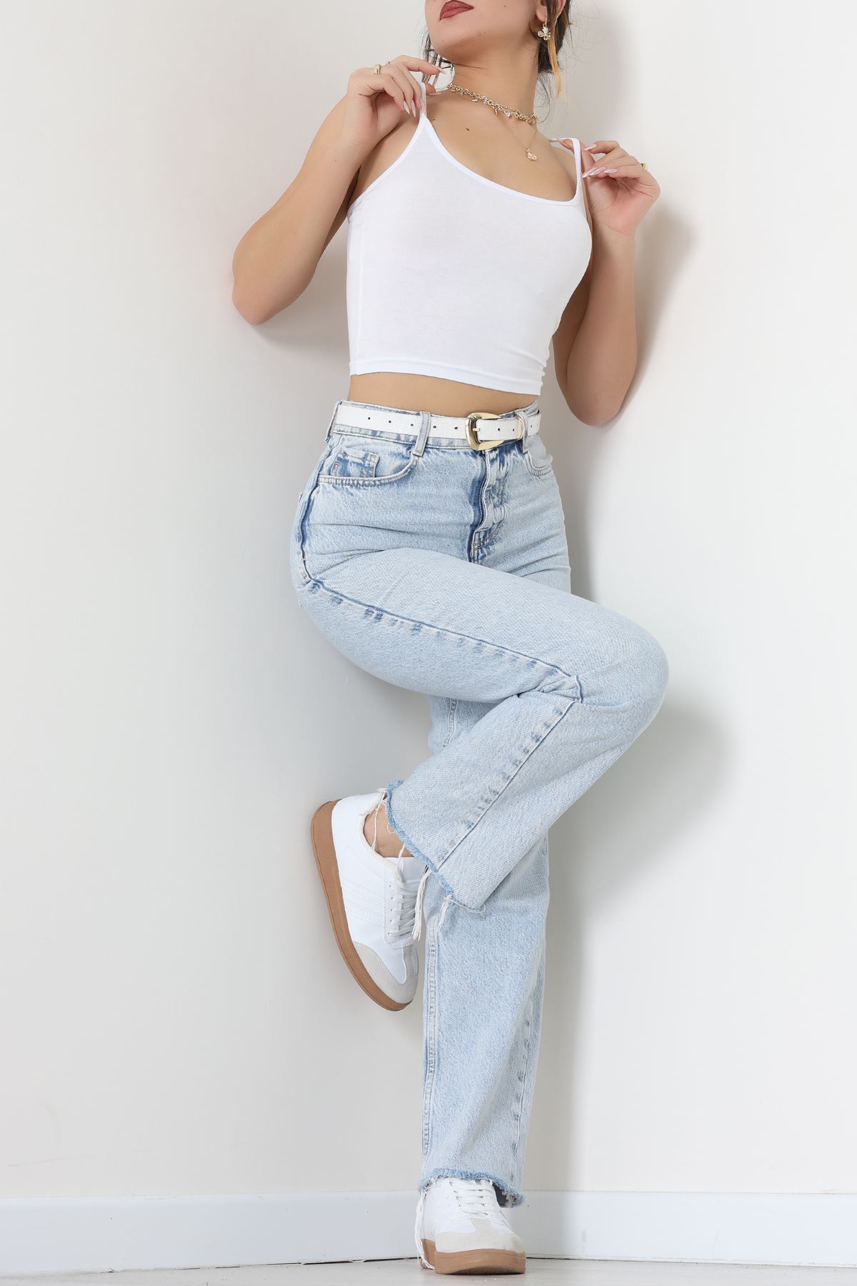 Viskon İp Askılı Crop Atlet Beyaz - 7000.2127.