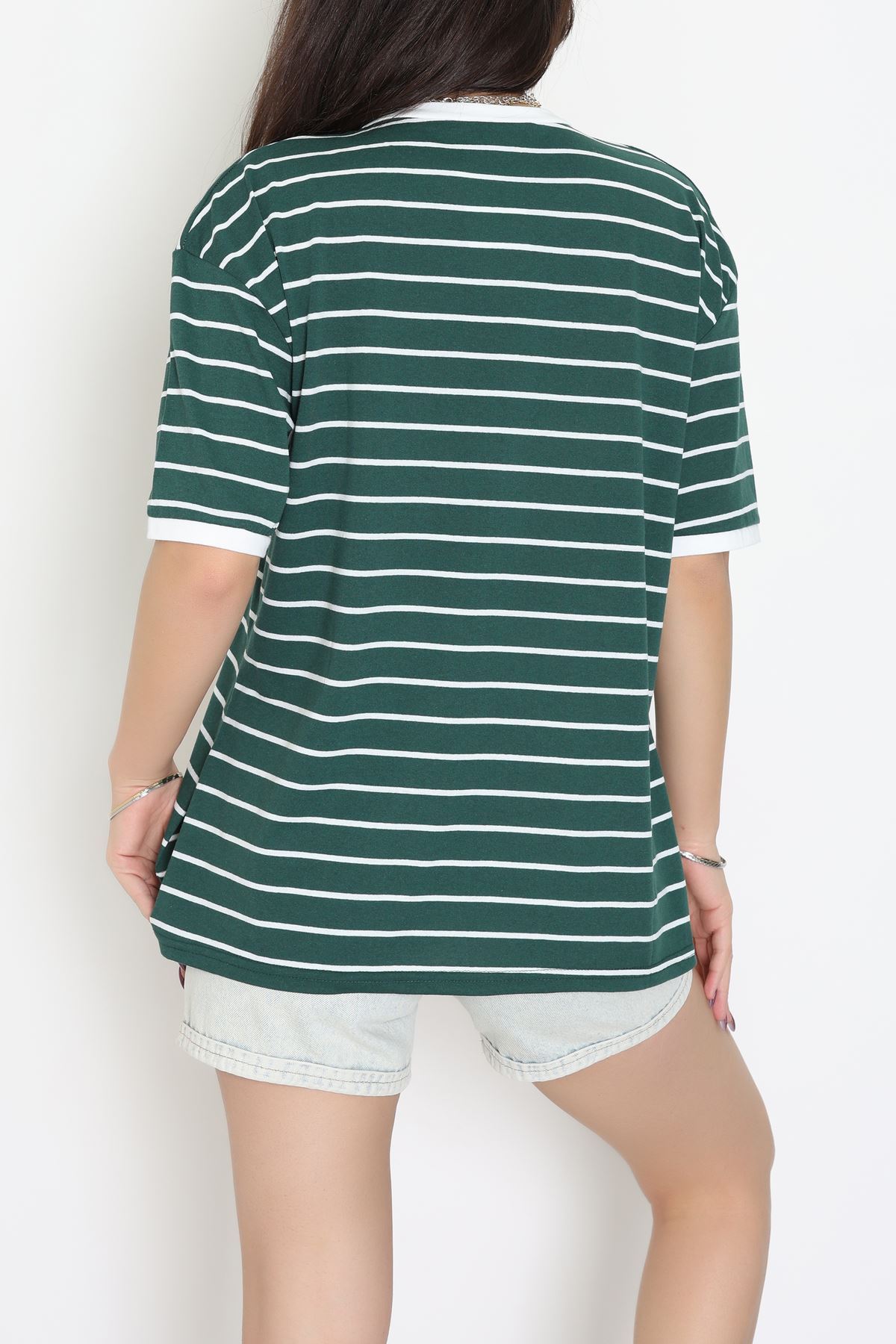 V Yaka Çizgili Rejenere Süprem Tişört Zümrütbeyaz - 602.1567.