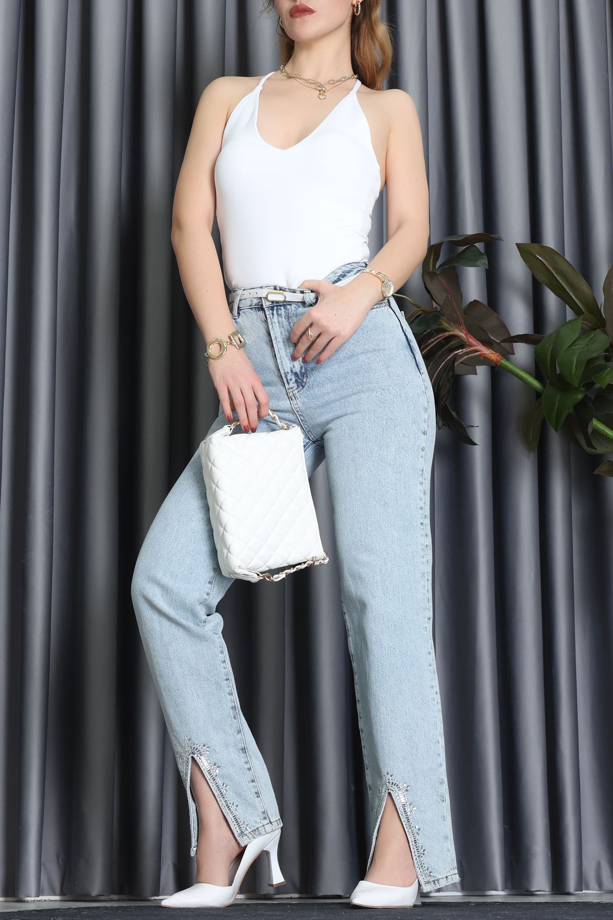 Sırtı Çapraz Askılı Bodysuit Beyaz - 71725.444.