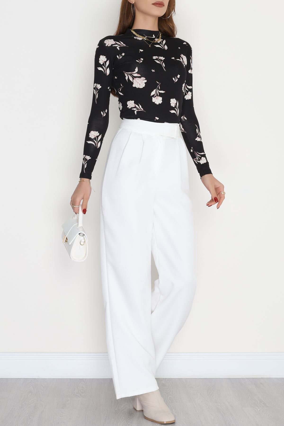 Yarım Balıkçı Yaka Likralı Ring Viskon Body Siyahpembe - 90950.1287.