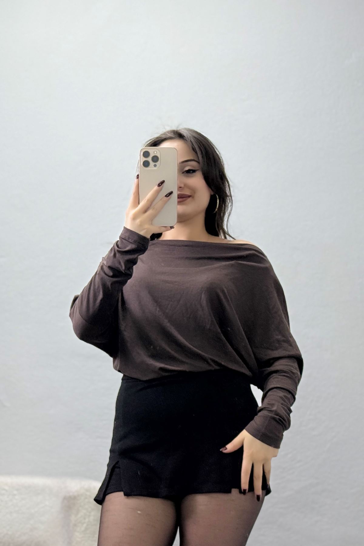 Omuz Düşümlü Asimetrik Bluz Kahve - 22153.200.