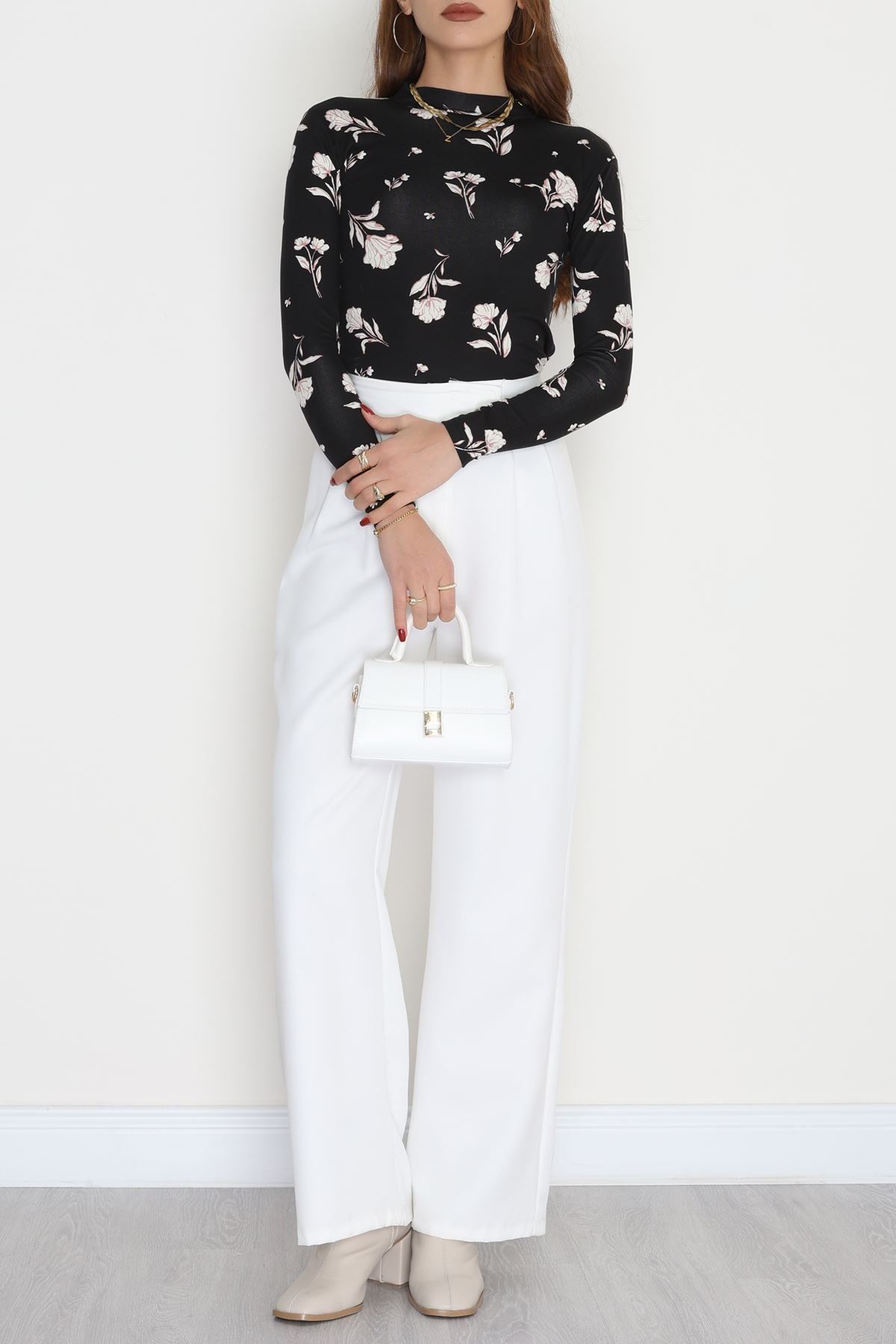 Yarım Balıkçı Yaka Likralı Ring Viskon Body Siyahpembe - 90950.1287.