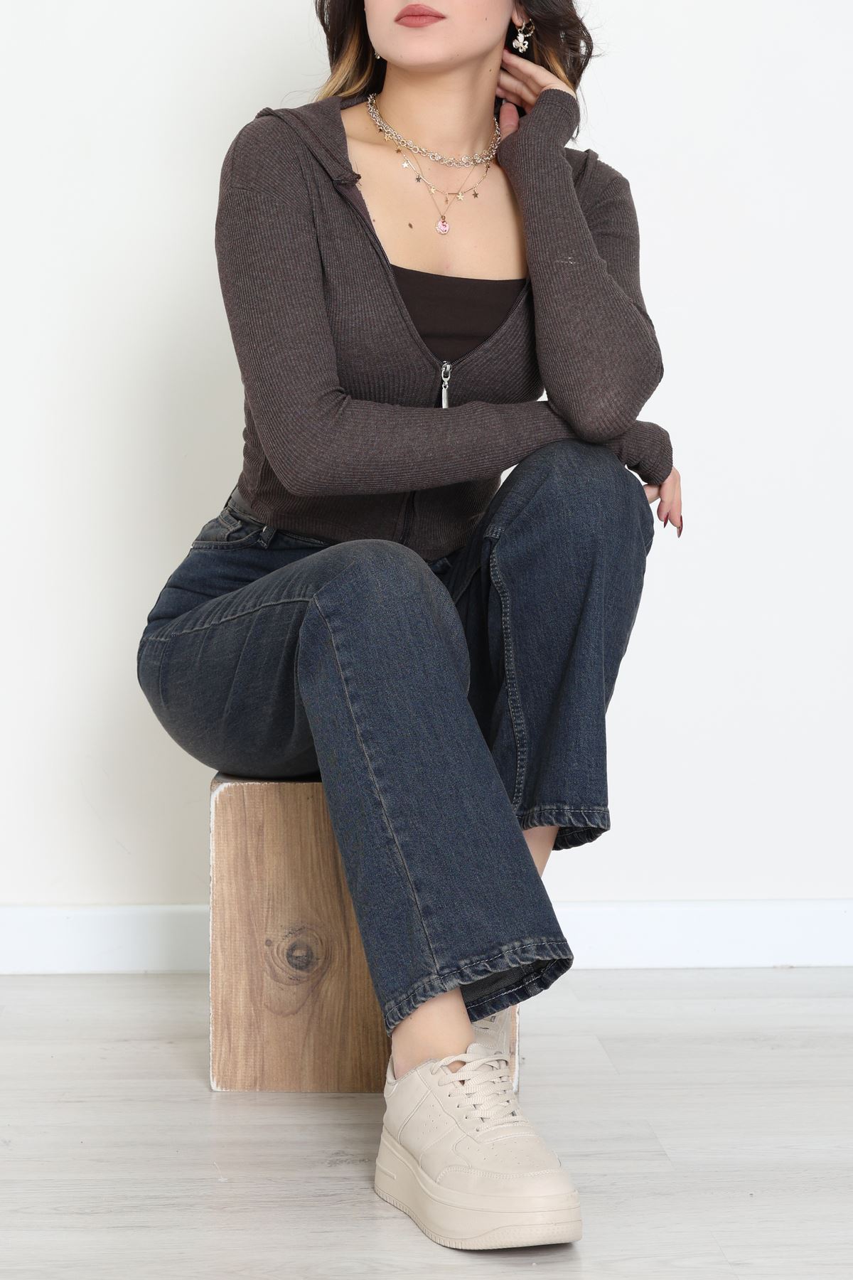 Kapşonlu Parmak Geçmeli Kaşkorse Ceket Kahve - 70769.1567.