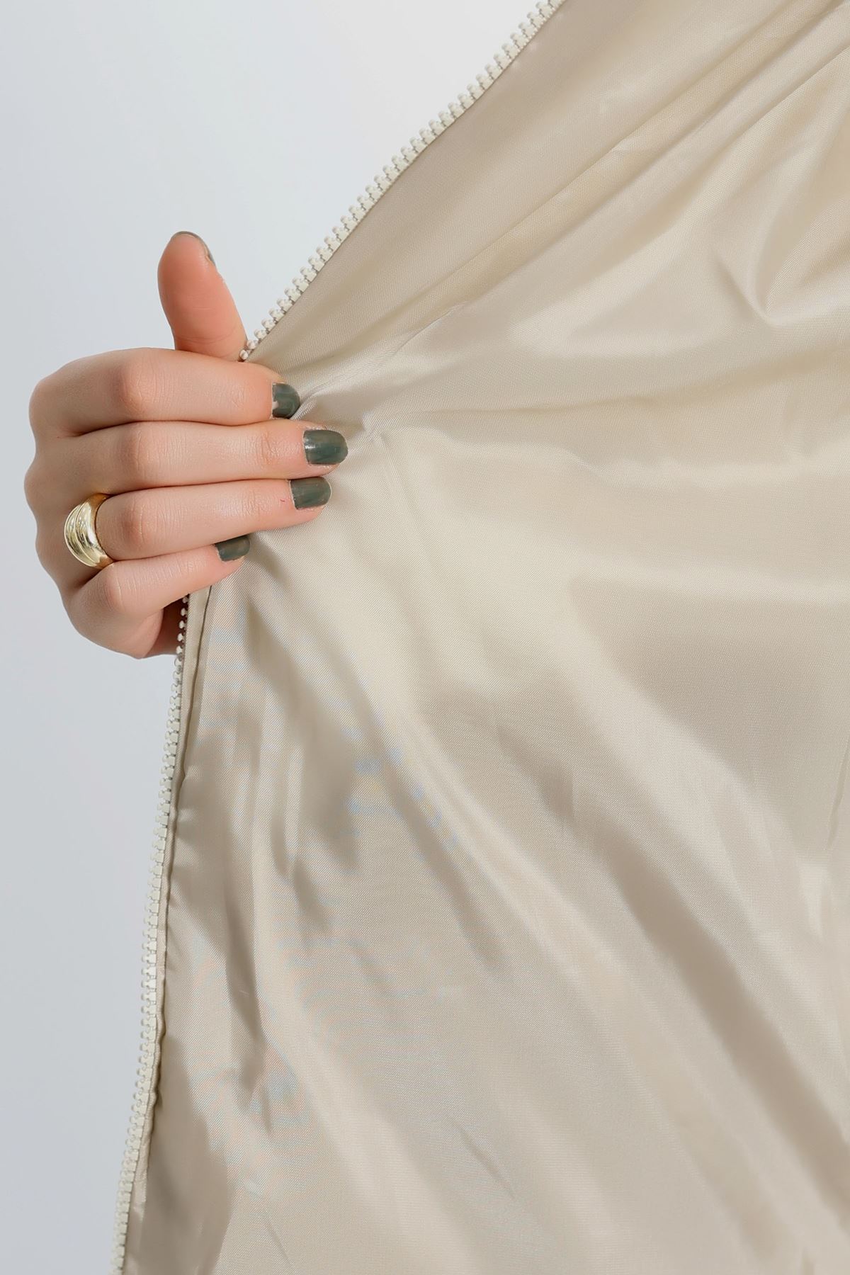 Kapşonlu Şişme Mont Taş - 19191.1839.