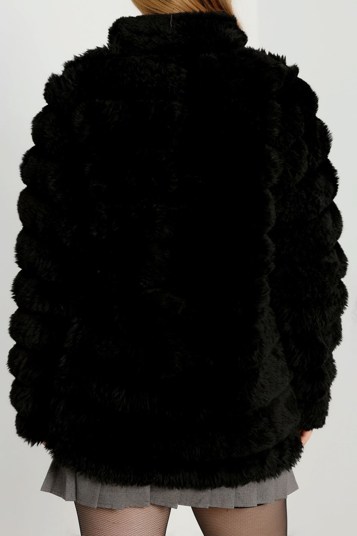 Kürk Görünümlü Peluş Ceket Siyah - 80877.107.