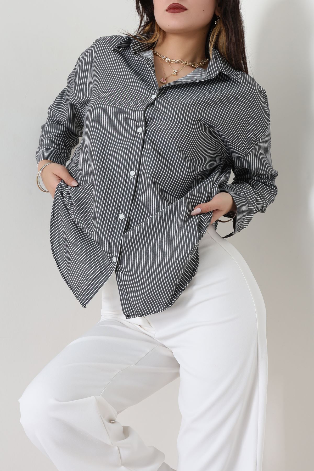 Pamuk Polyester Çizgili Oversize Gömlek Füme - 51052.147.