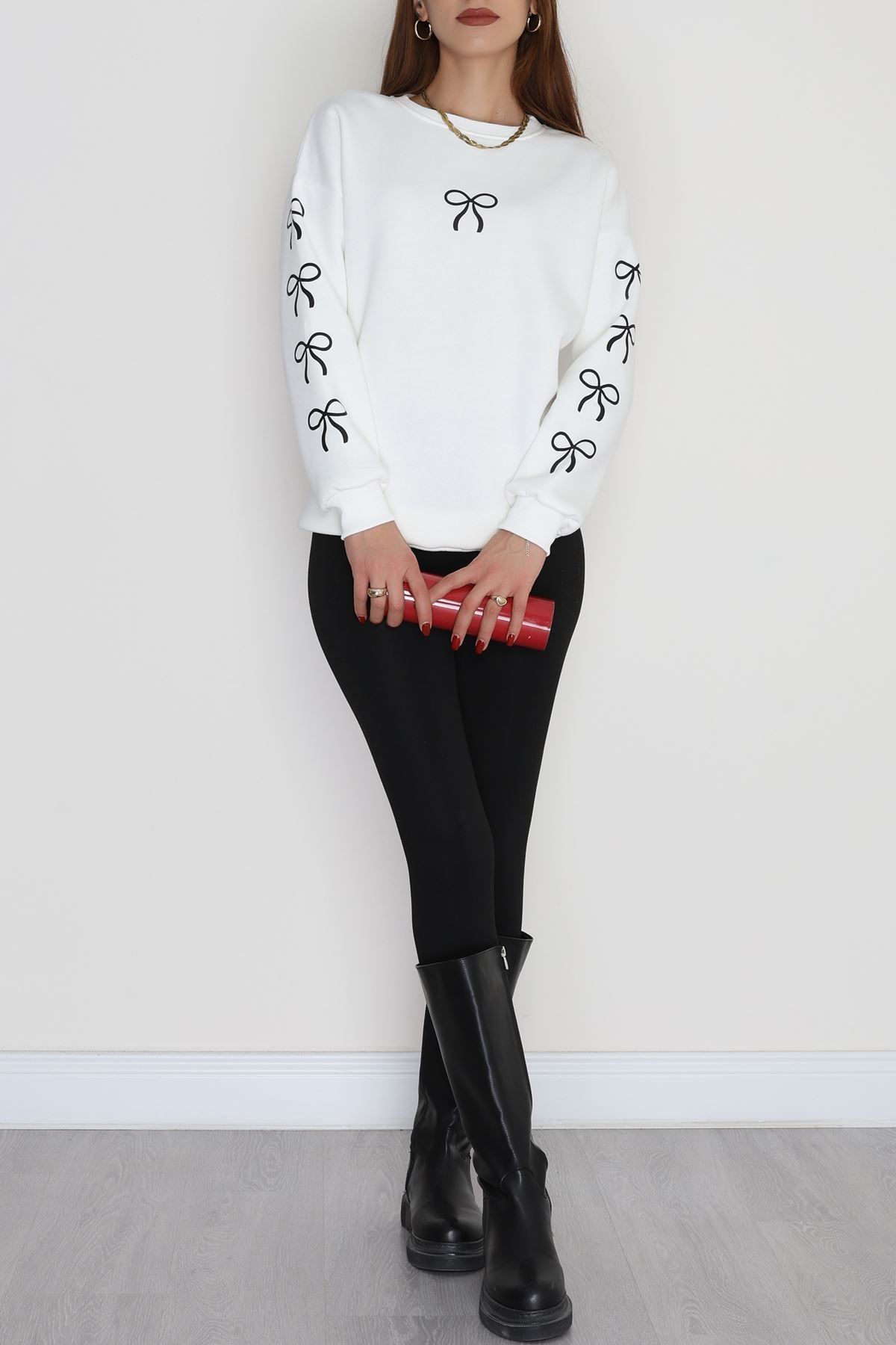 3 İplik Bisiklet Yaka Sweat Ekrusiyah - 42246.1878.