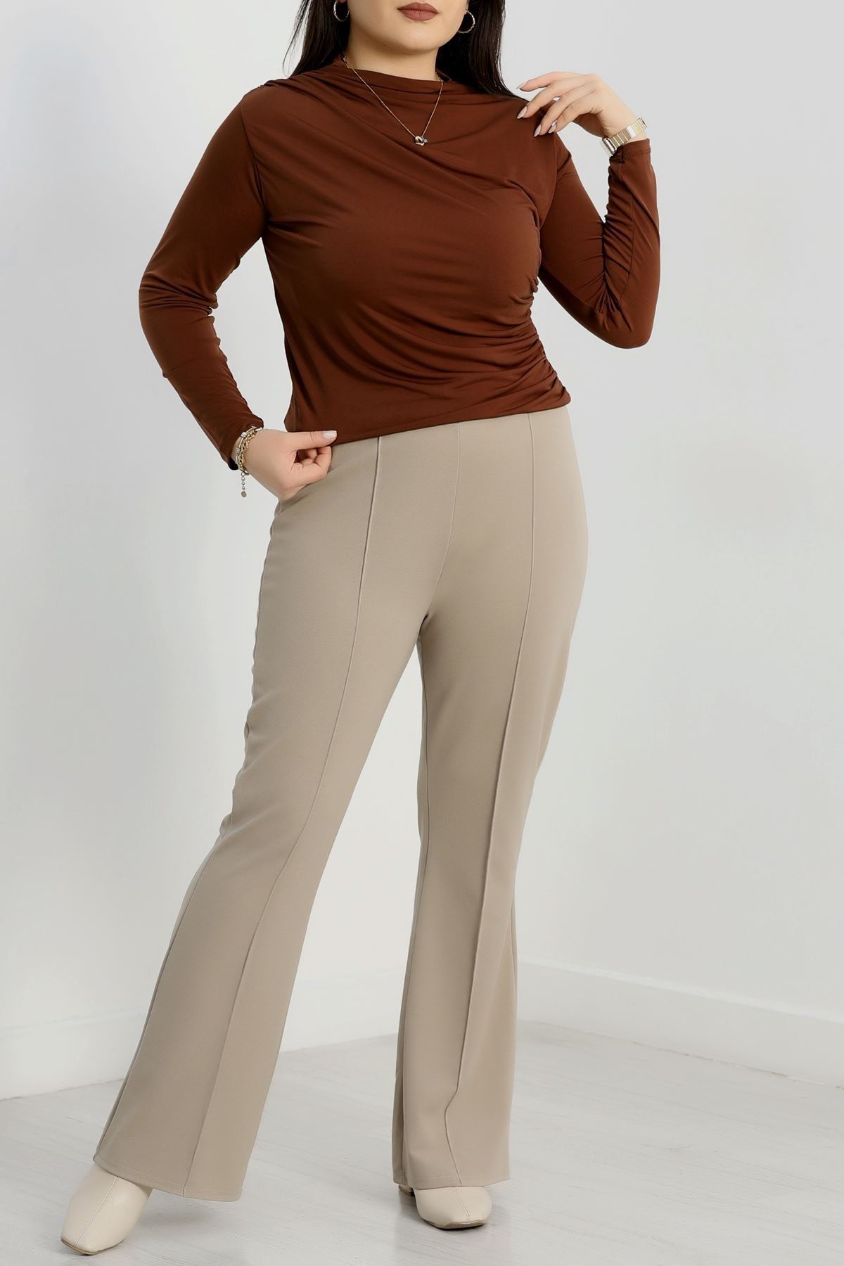 Drape Detaylı Büyük Beden Sandy Bluz Acıkahve - 70768.1949.