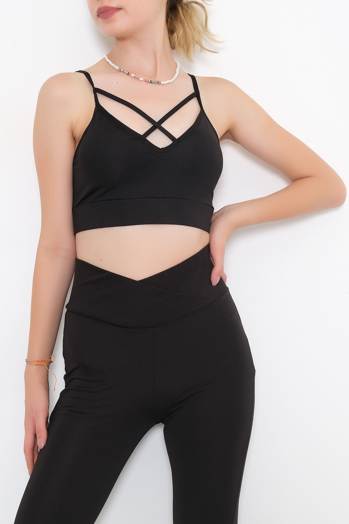 Askılı Spor Bustiyer Siyah - 9022.125.