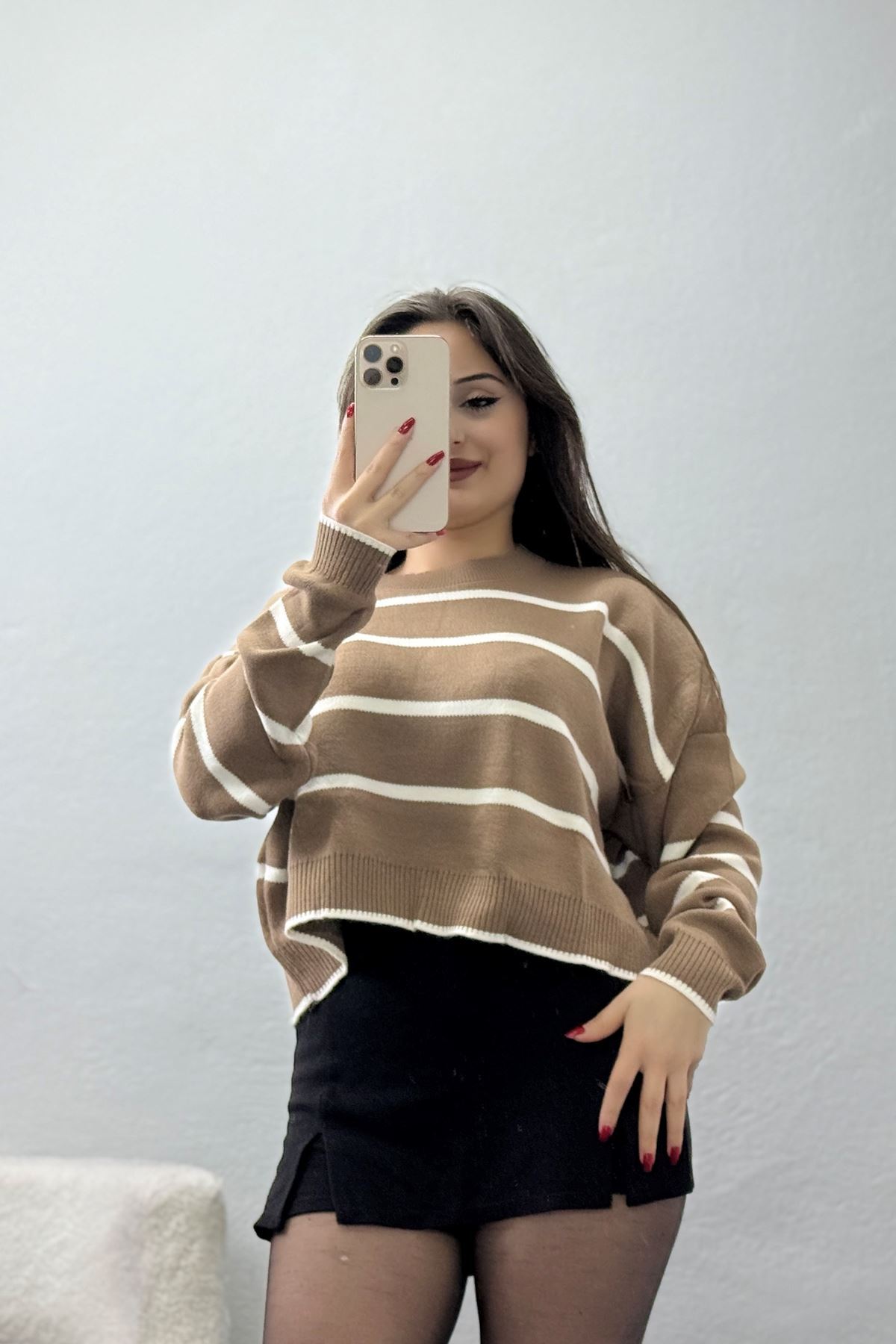 Çizgili Crop Triko Mochalatte - 3100.1577.