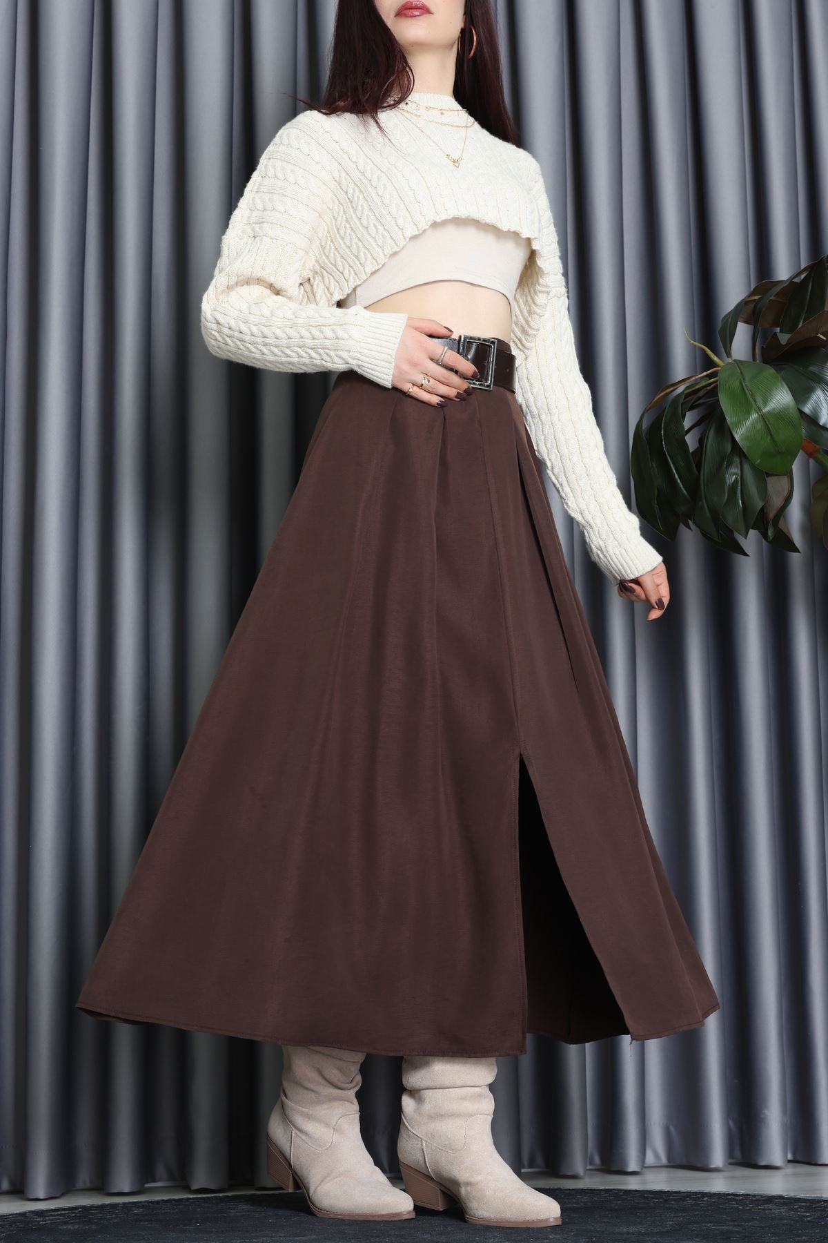 Pileli Kemerli Midi Etek Kahve - 70999.1934.