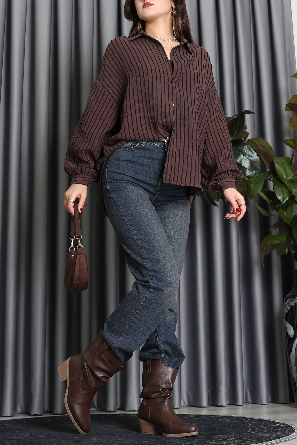 Armürlü Müslin Oversize Gömlek Kahve - 70994.1934.