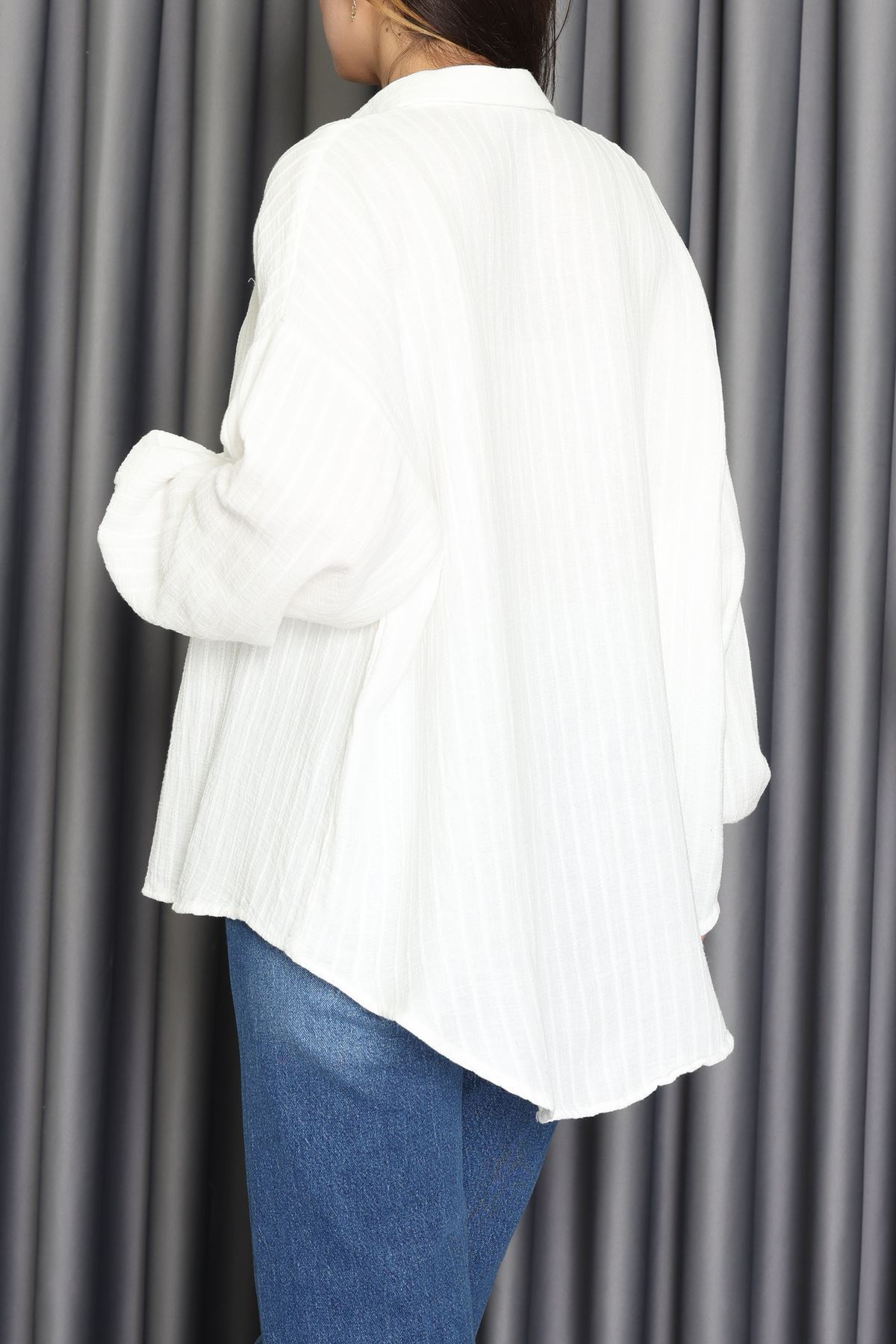 Armürlü Müslin Oversize Gömlek Beyaz - 70994.1934.