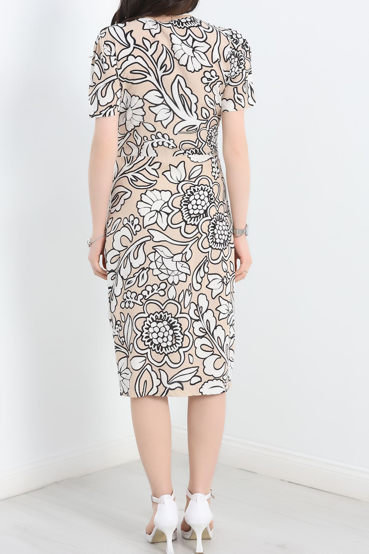 V Yaka Burgu Detaylı Elbise Vizonbeyaz - 40675.701.