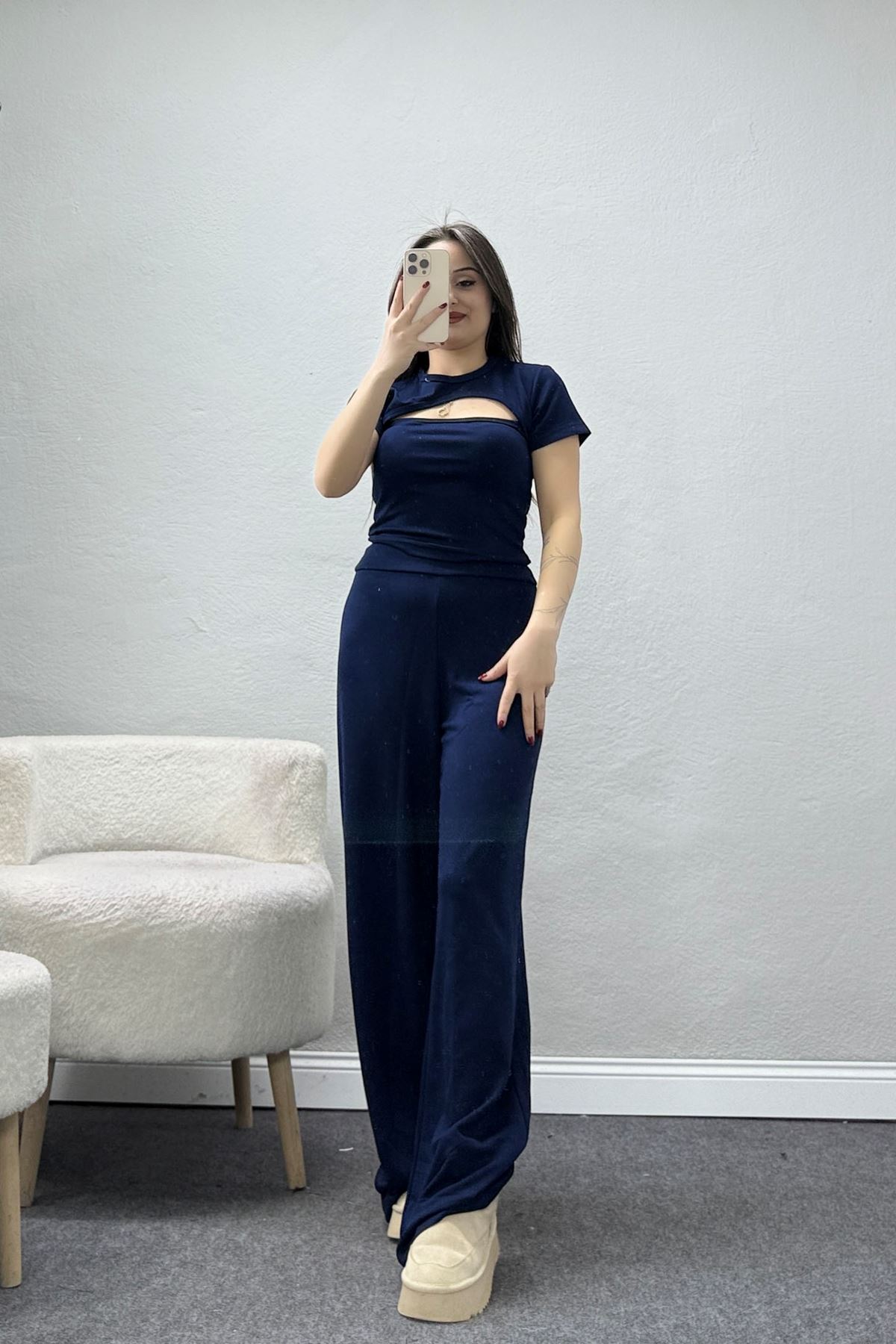 Göğüs Dekolteli Modal Kumaş Kısa Kollu Takım Laci - 55094.1567.