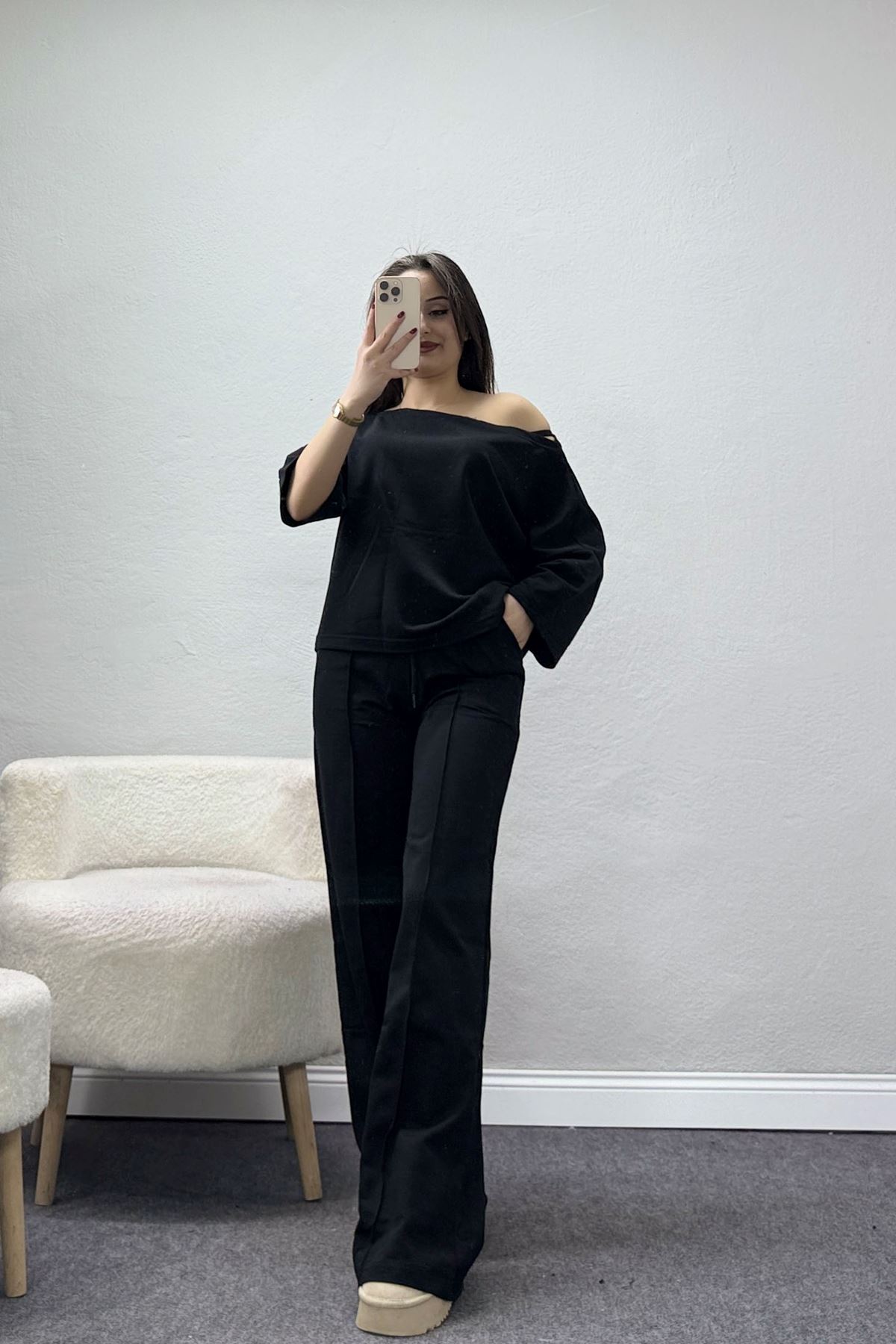 Kayık Yaka Eşofman Takımı Siyah - 52247.1857.