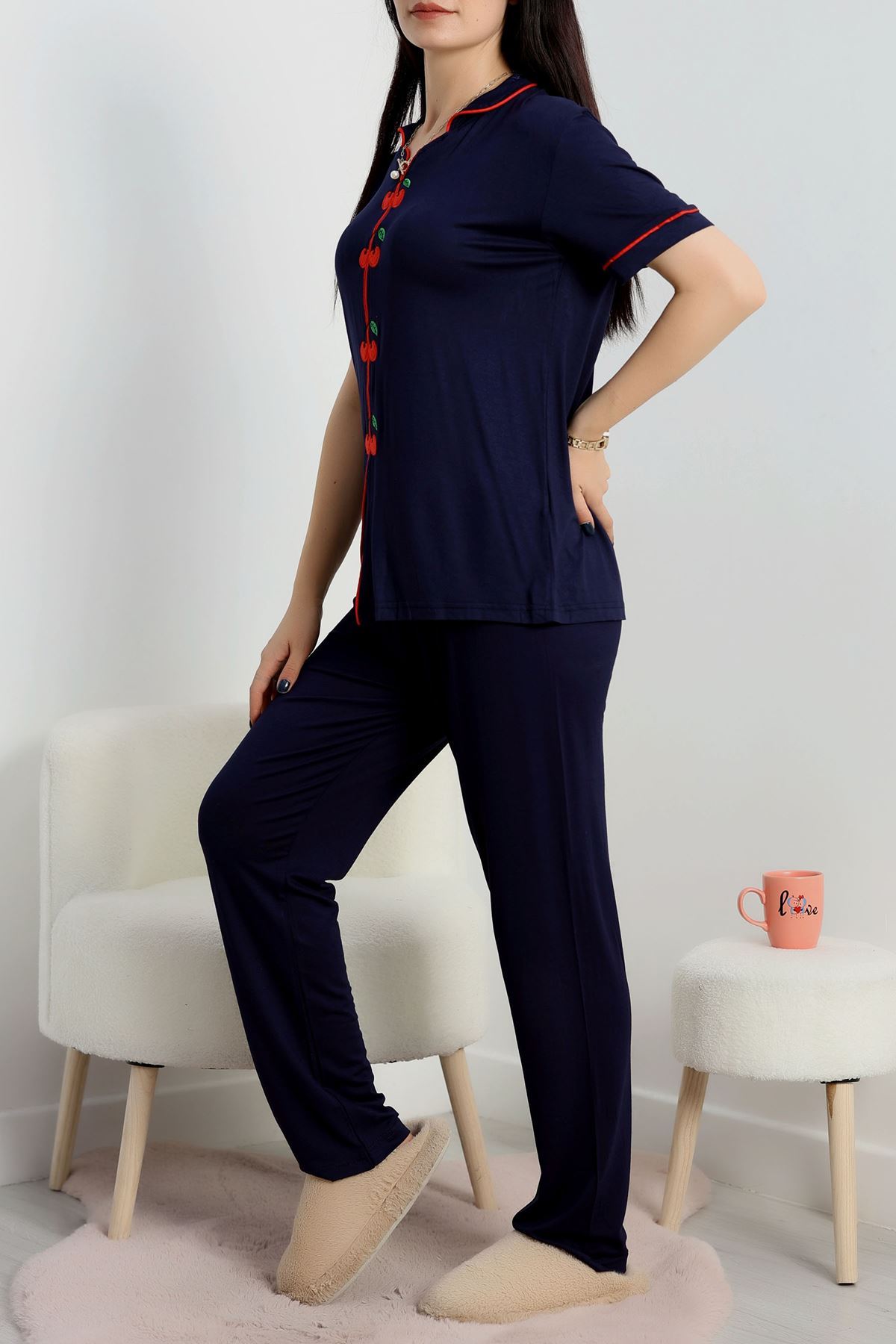 Kiraz Nakışlı Biyeli Viskon Pijama Takımı Lacivert - 40562.1857.