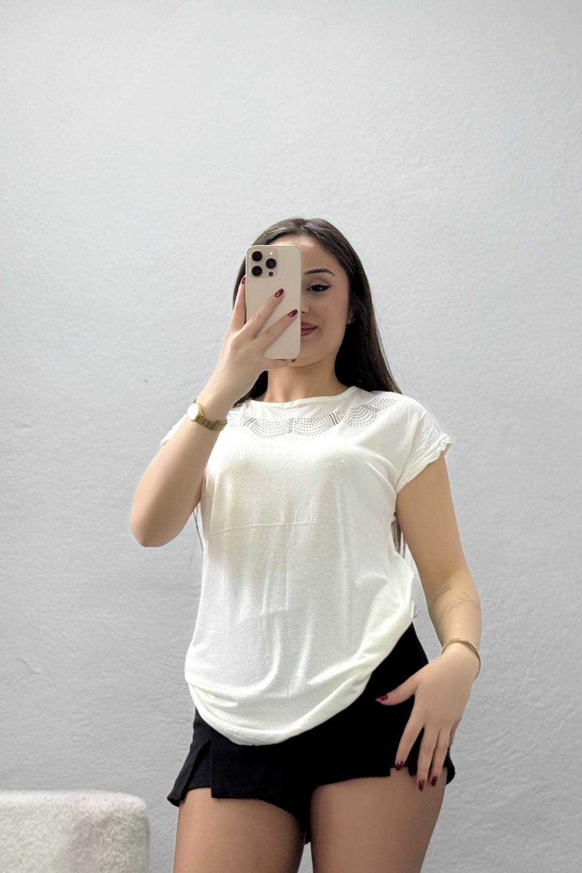 Yakası Taşlı Bluz Ekru - 43983.599.