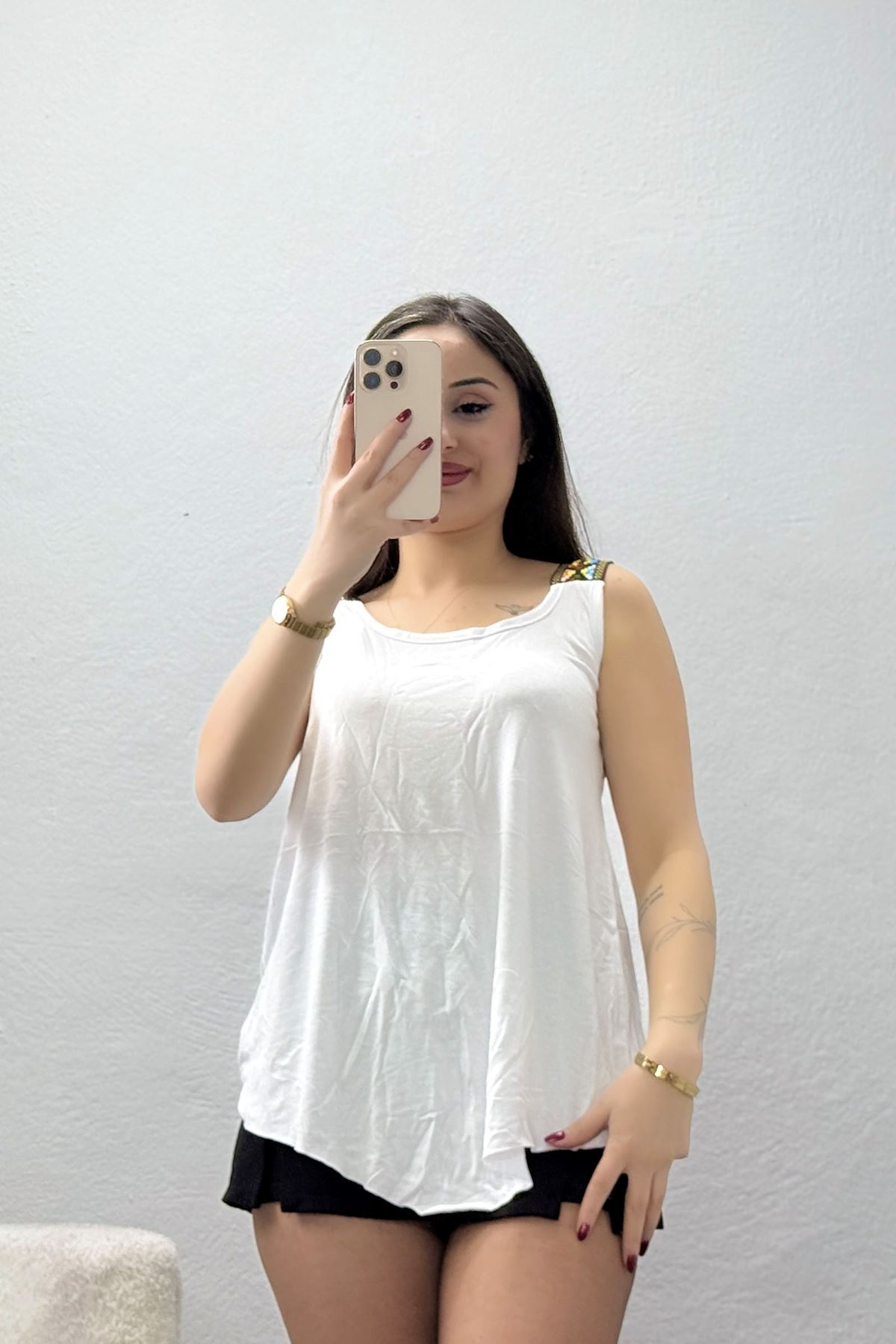 Omuz Detay Viskon Bluz Beyaz - 44009.599.