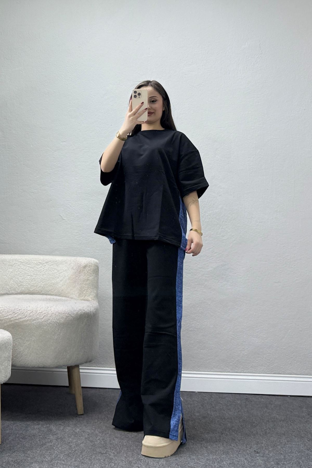 Yanı Kot Desenli Yırtmaçlı Eşofman Takımı Siyah - 52216.1857.