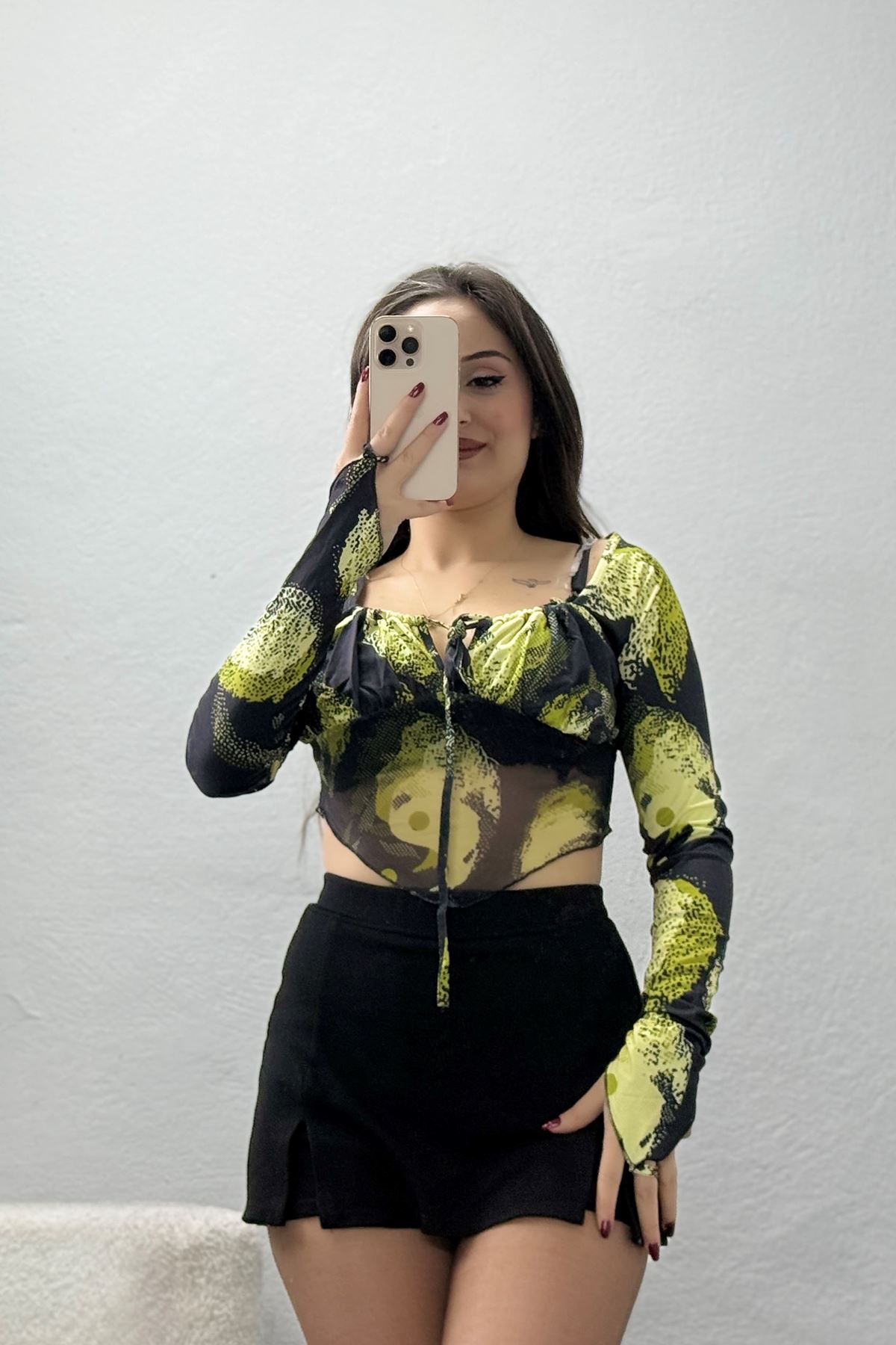 Ön Drapeli V Kesim Bluz Siyah - 10228.251.