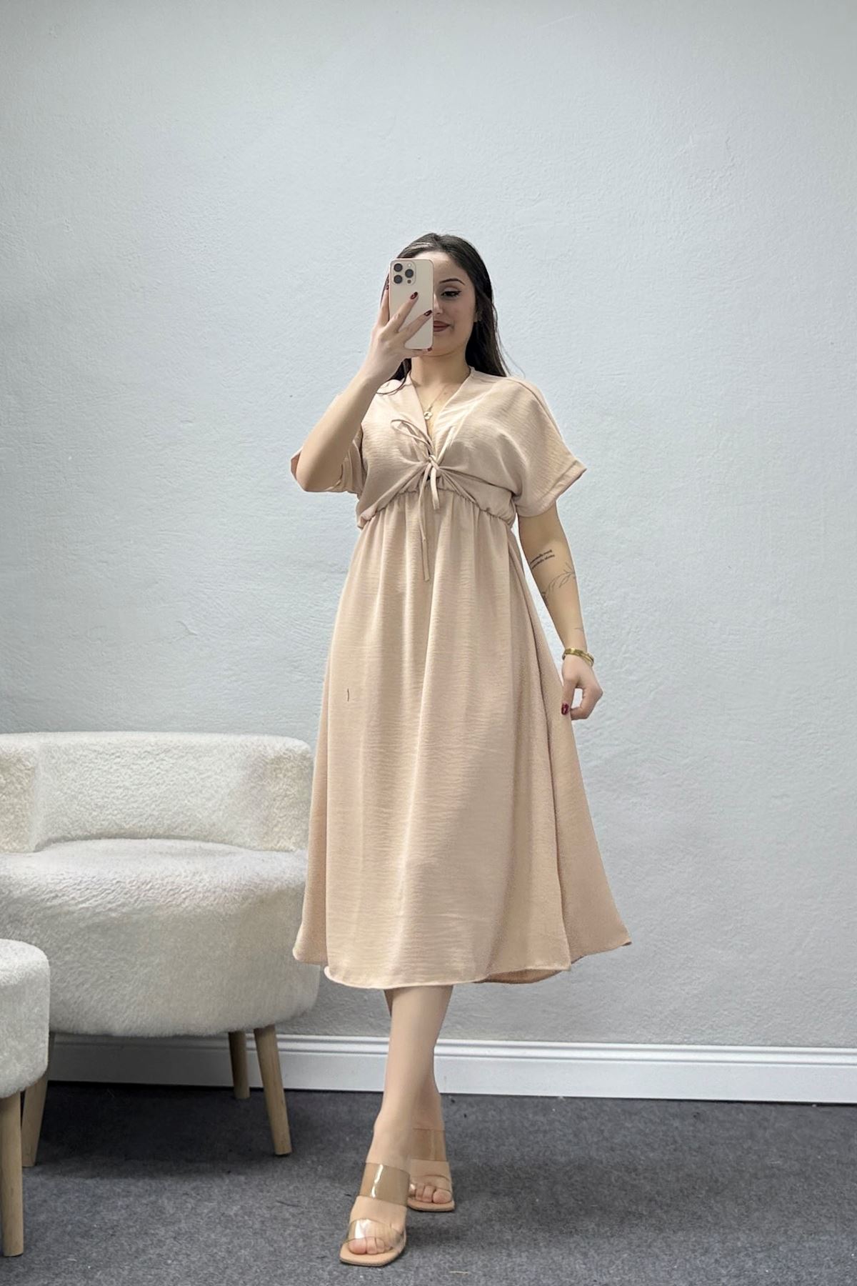 Bel Büzgülü Bağlama Detaylı Kısa Kol Ayrobin Elbise Bej - 71119.701.