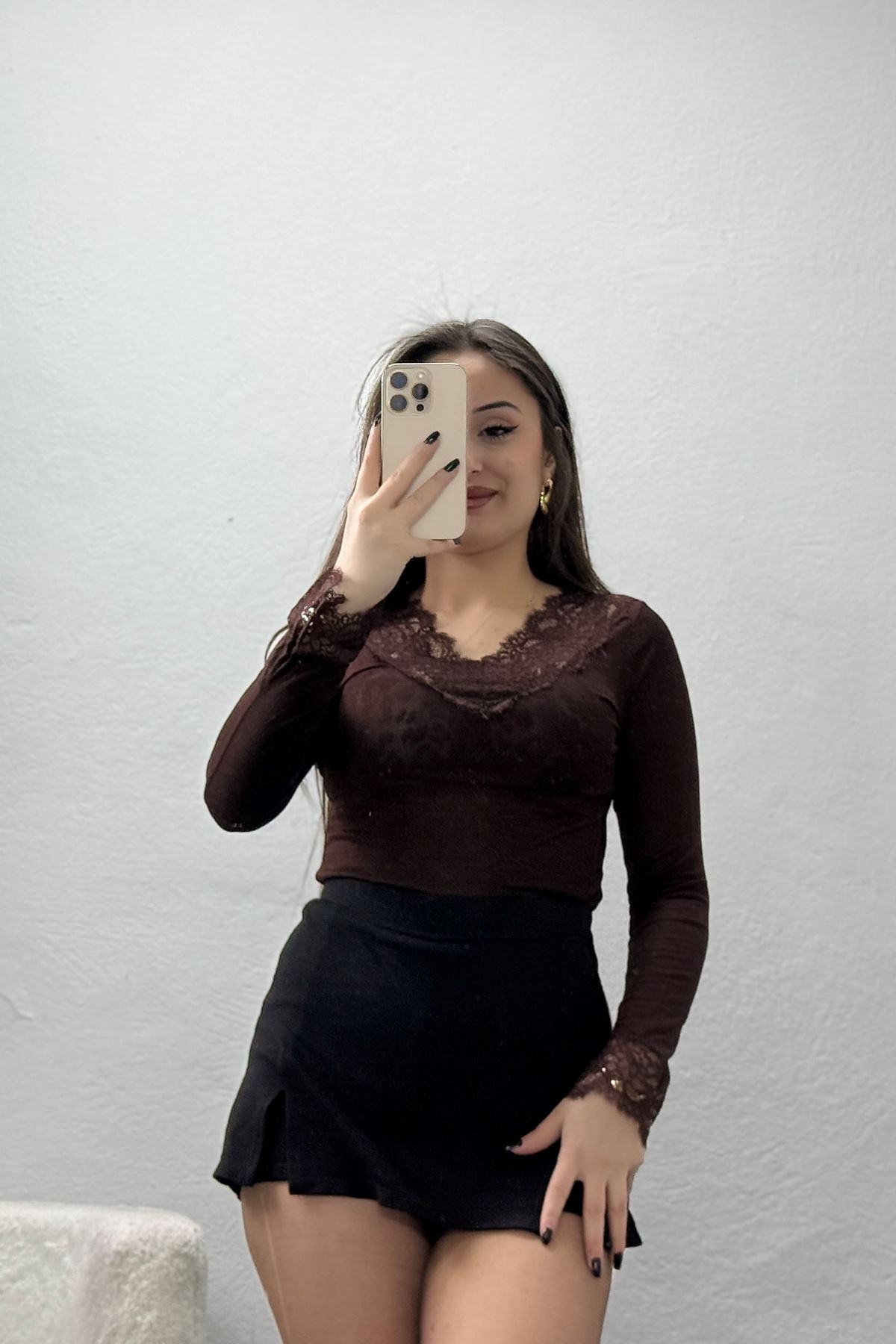 Kaşmir Transparan V Yaka Dantelli Bluz Kahve - 156.2153.