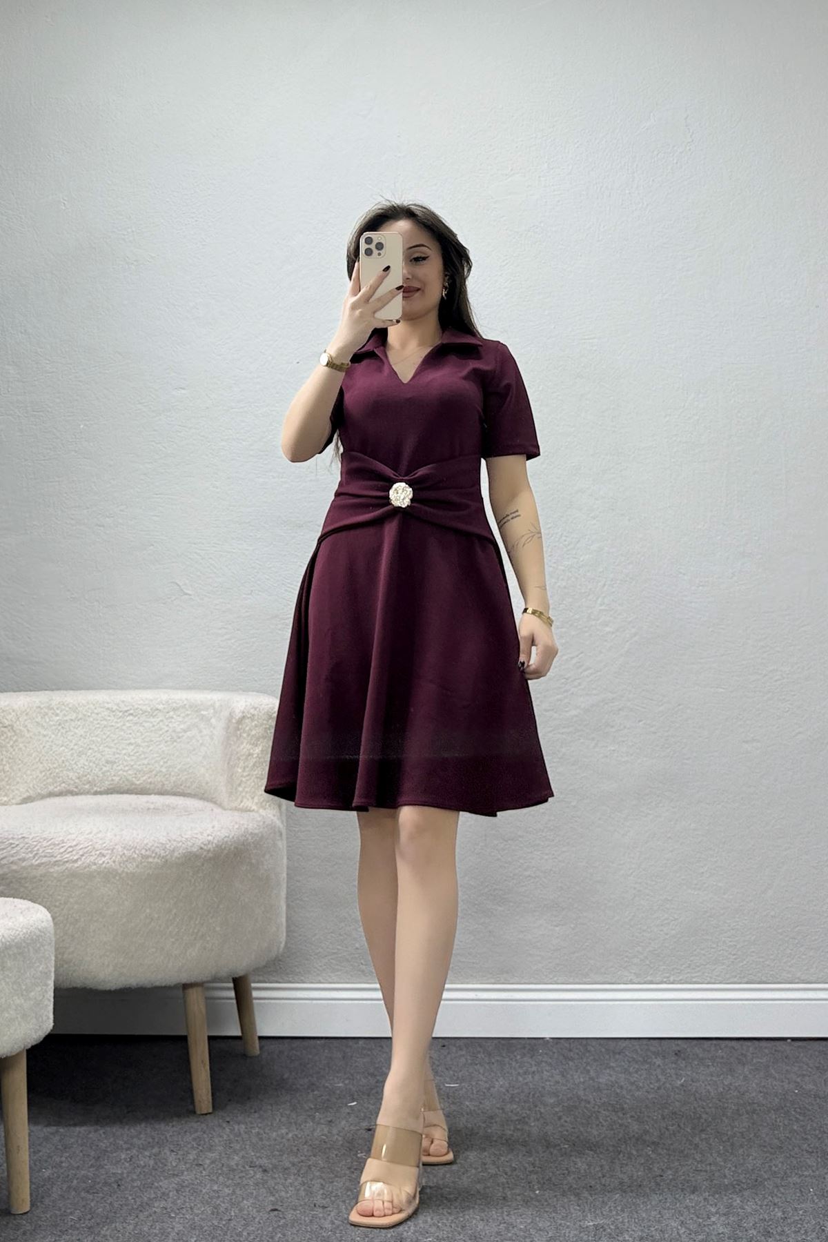 Aksesuar Detaylı Krep Kumaş Kloş Elbise Mürdüm - 71182.2143.