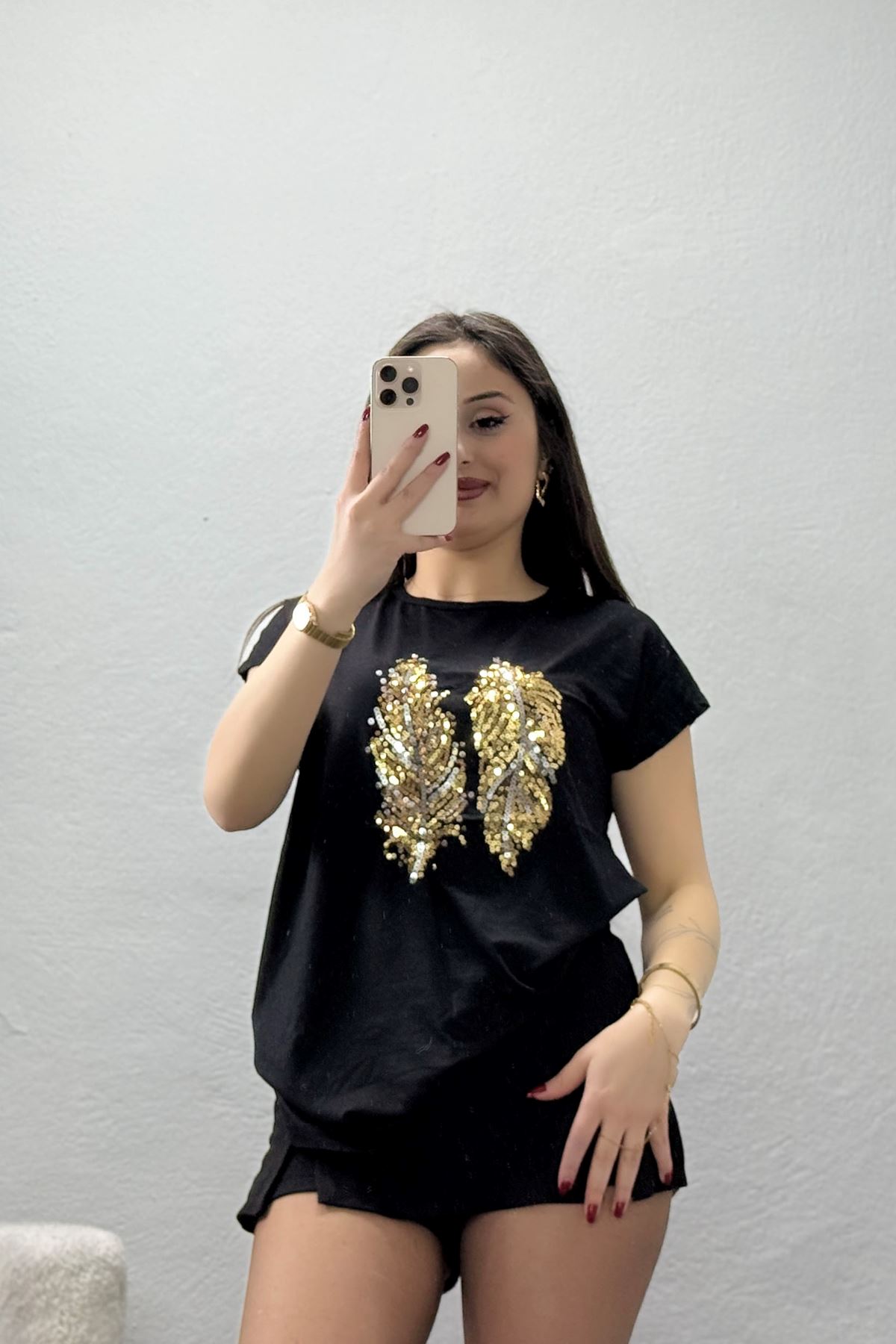 Payet Yaprak Detaylı Tişört Siyah - 44006.599.