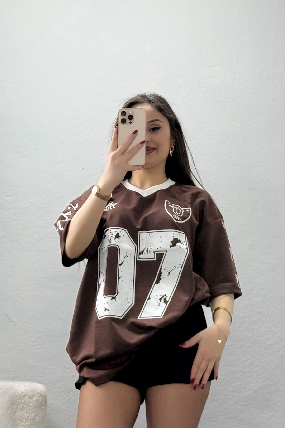 V Yaka Oversize 2 İplik Forma Tişört Kahve - 88103.1878.