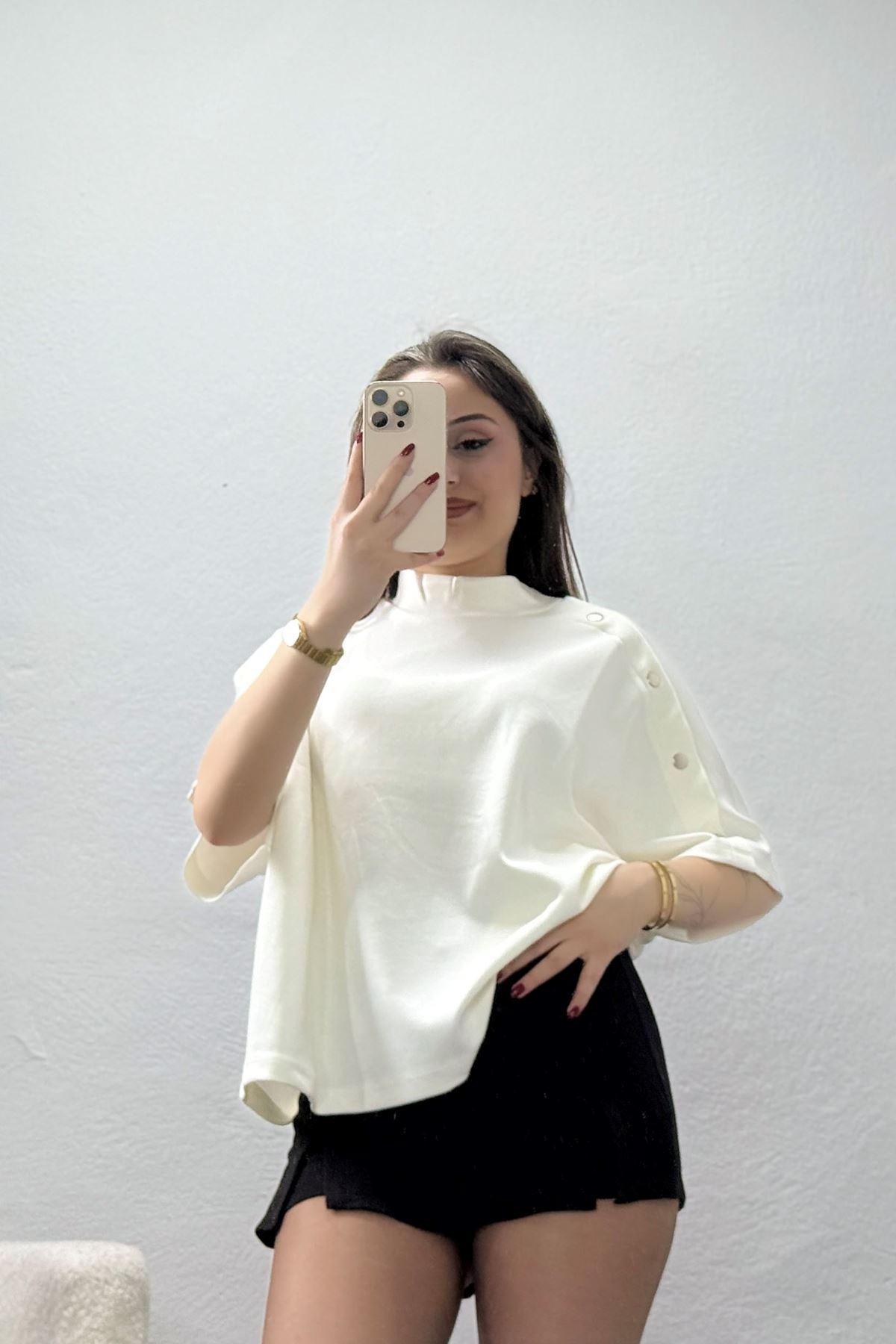 Omuz Çıtçıt Detay Modal Bluz Ekru - 71493.1567.